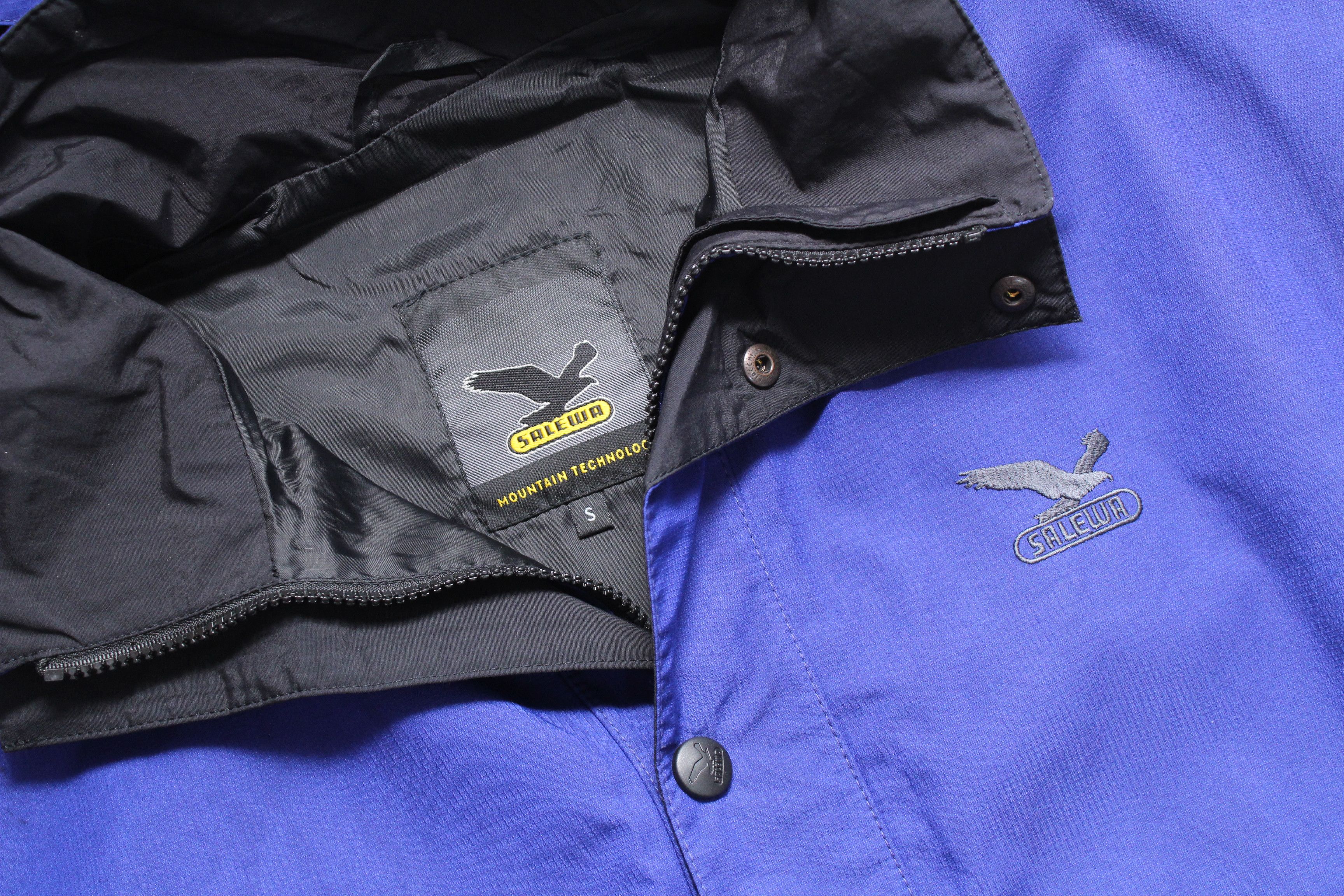 SALEWA 90s Salewa Gore Tex Jacket Mens Size S Vintage Rare Hype Size US S / EU 44-46 / 1 - 9 Thumbnail