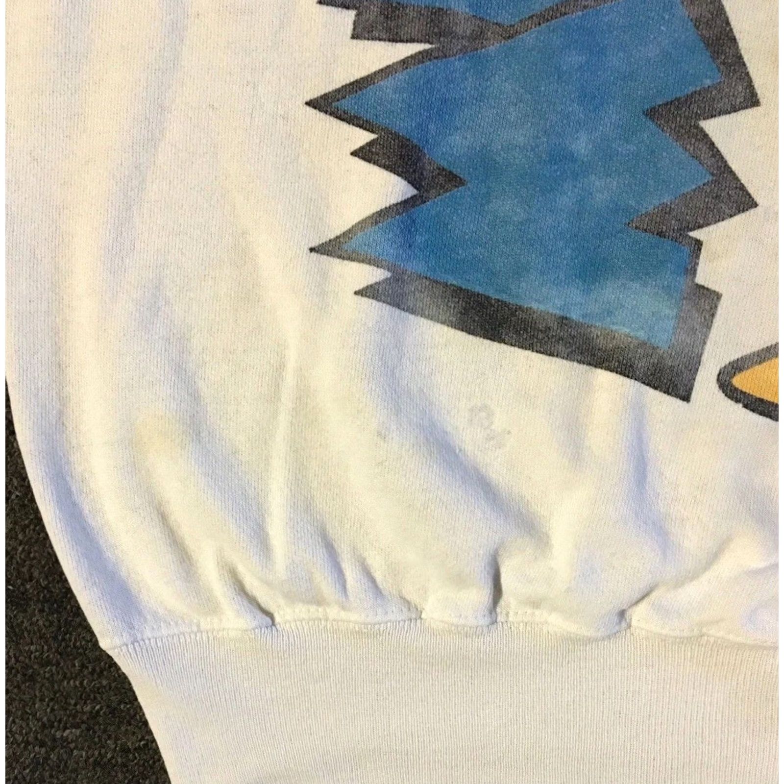 Disney VINTAGE 90s Disney Minnie Mouse Sweatshirt M Boxy Cartoon Grunge All Over Print White Men Size US M / EU 48-50 / 2 - 6 Thumbnail