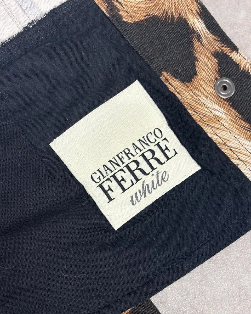 Gianfranco Ferre AW2006 Gianfranco Ferre Beige Leopard Print Blazer & Skirt Set Size M / US 6-8 / IT 42-44 - 11 Thumbnail