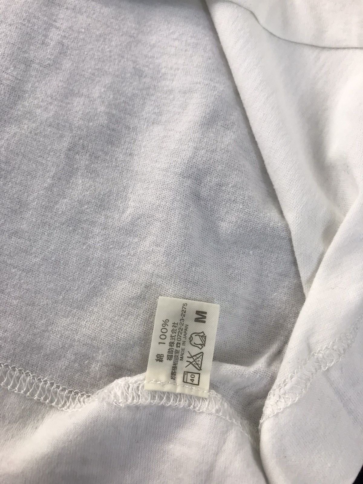 Burberry Hype Burberry London Plain Crewneck Printed Tee Size US M / EU 48-50 / 2 - 5 Thumbnail