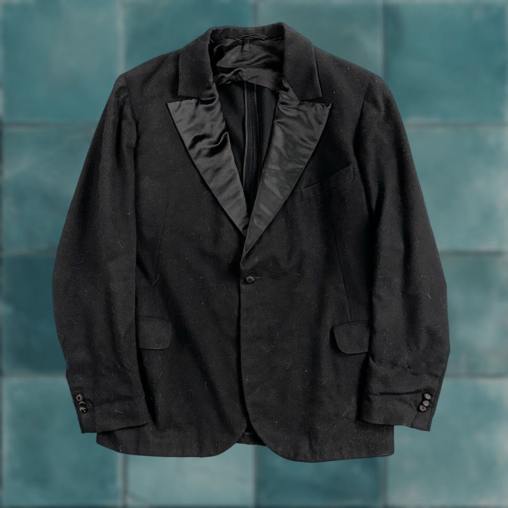 Vintage VTG 1930s Mens 1 PC Suit Tuxedo Coat Jacket Black 20s Antique Satin Wool 38 Regular Mens Black VTG 1920s Tuxedo Coat Jacket 100% Wool Satin Size 38R - 1 Thumbnail
