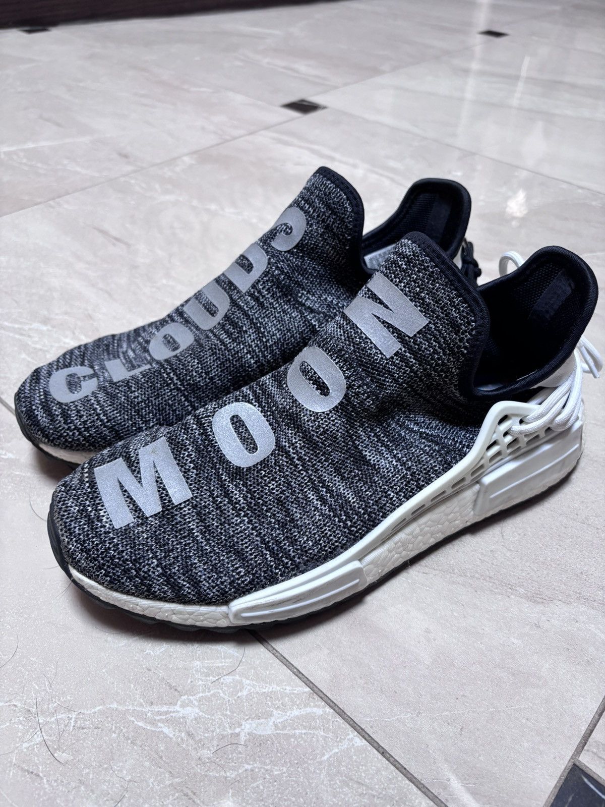 Adidas × Pharrell Pharrell Human Race Cloud x Moon Size US 10.5 / EU 43-44 - 1 Thumbnail