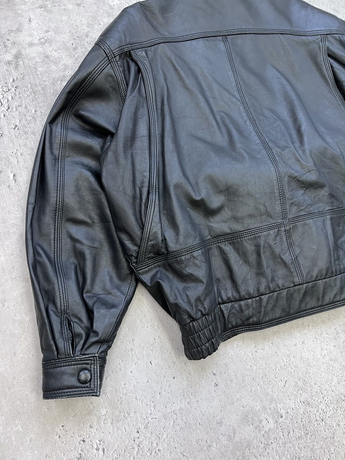 Other Vintage Y2K Black Bomber Leather Jacket Boxy Utility Size US M / EU 48-50 / 2 - 8 Thumbnail