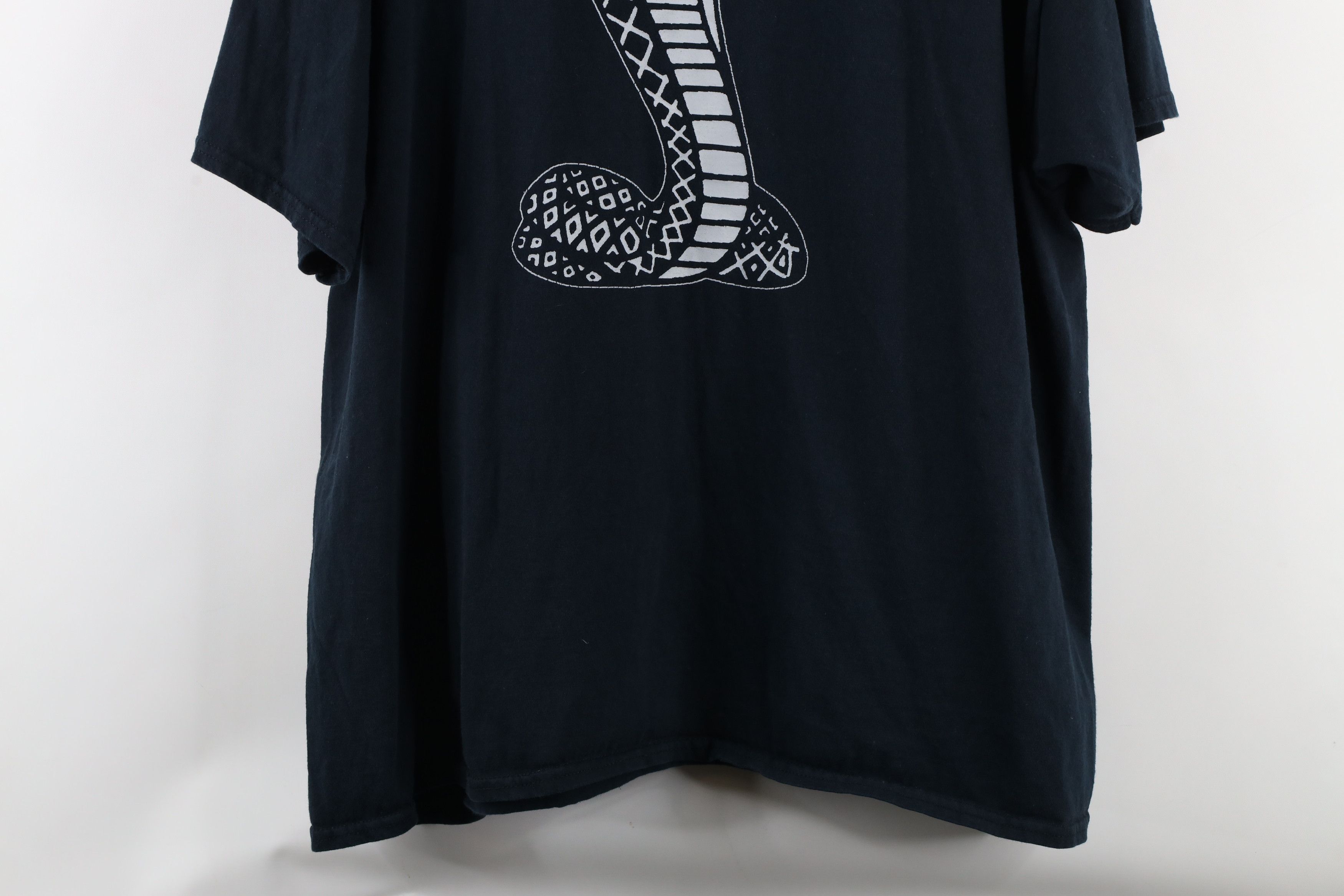 Vintage Vintage Out Ford Motor Co Shelby Cobra Mustang T-Shirt Black Size US XXL / EU 58 / 5 - 9 Thumbnail