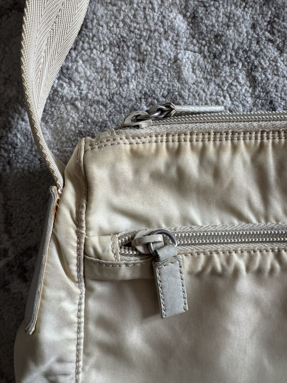 Prada Prada Vintage Messenger Bag | Beige Size ONE SIZE - 7 Thumbnail