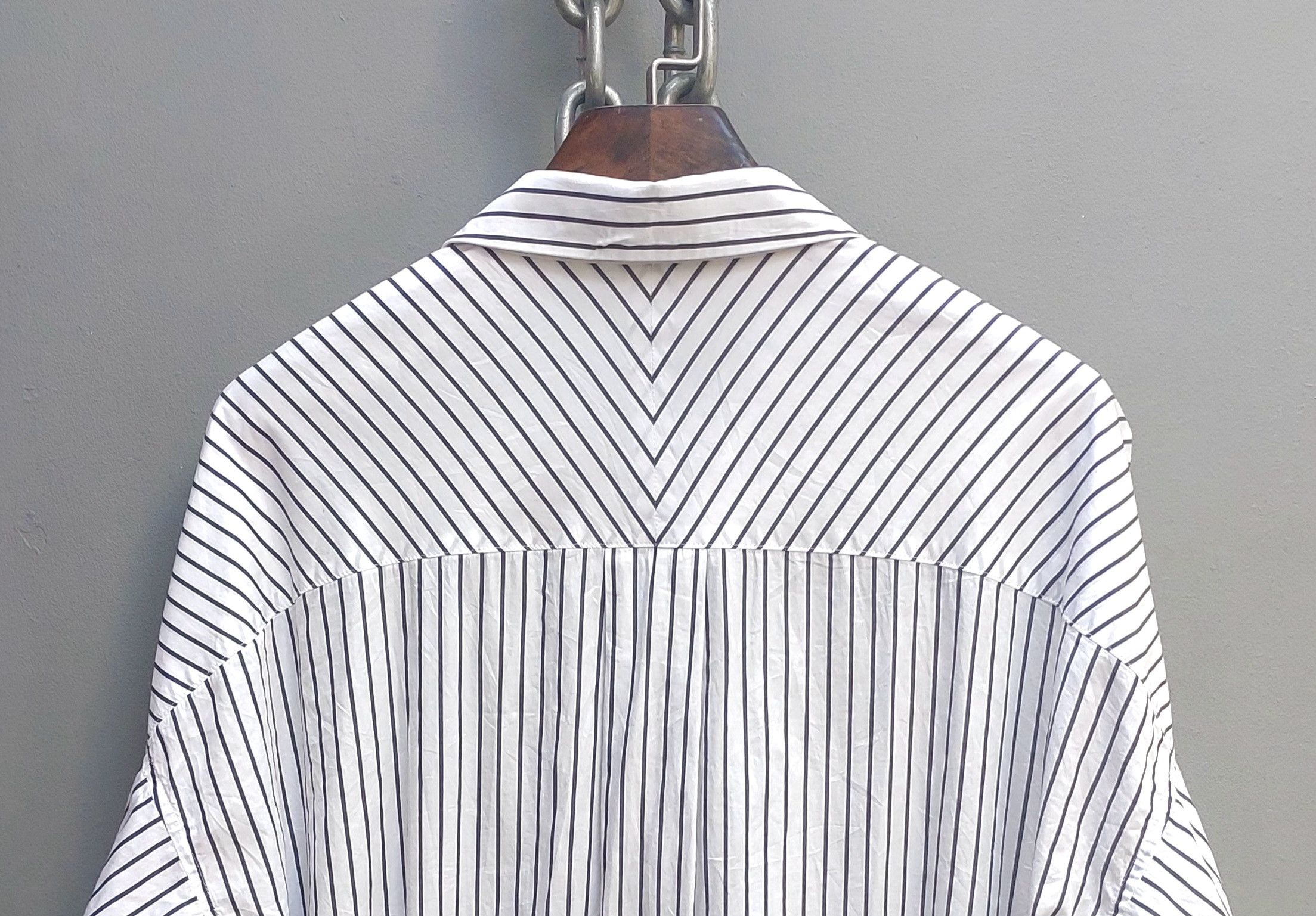 Juun.J Juun.J Oversized Pinstripe Popover Shirt Size US S / EU 44-46 / 1 - 8 Thumbnail
