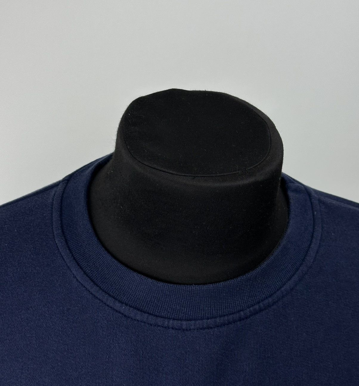 Fred Perry Vintage Fred Perry Blue Sweatshirt XL Crewneck Big Logo Size US XL / EU 56 / 4 - 4 Thumbnail