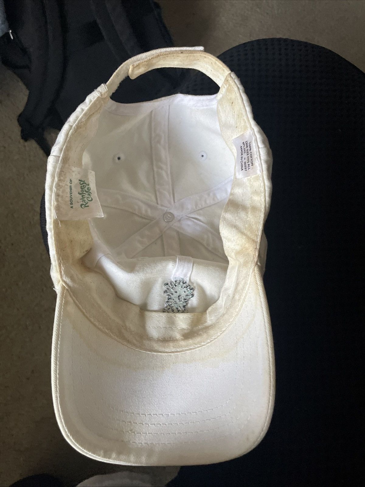 Other Rainbow Cafe Hat Size ONE SIZE - 3 Thumbnail