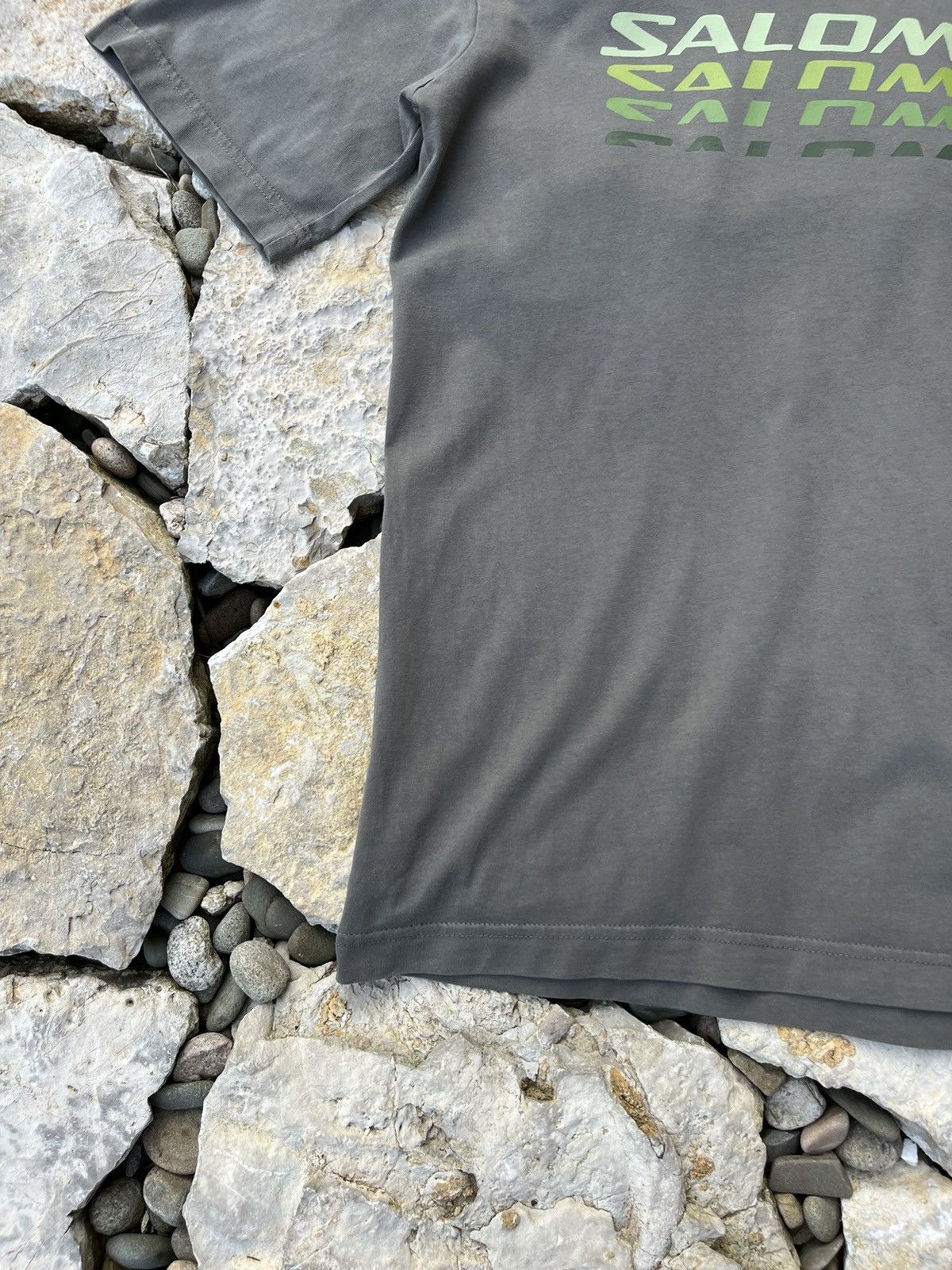Salomon × Vintage Salomon vintage y2k outdoor big logo shadow tee t-shirt Size US L / EU 52-54 / 3 - 5 Thumbnail