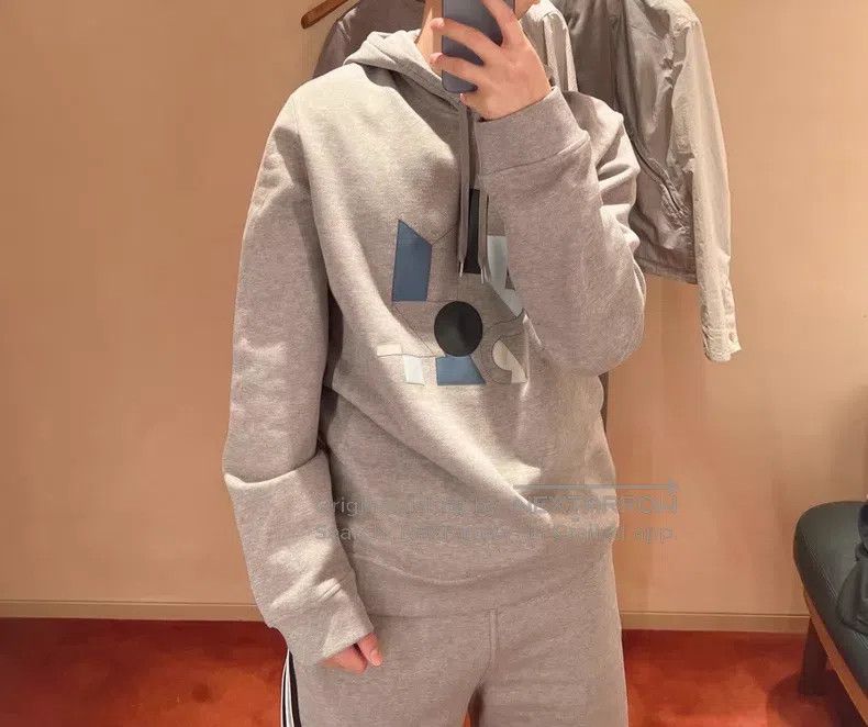 Hermes Hermes “马术字母游戏”男装带帽卫衣 Horse Riding Letter Game Hooded Sweat Size US M / EU 48-50 / 2 - 7 Thumbnail