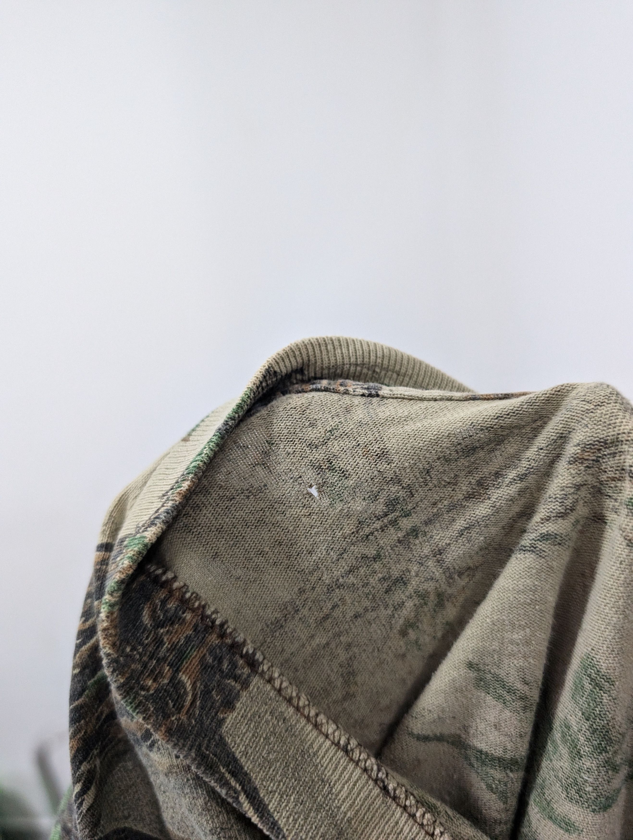 Realtree × Vintage × Wrangler 90's Single Stitch Wrangler Camo Long Sleeve Size US XL / EU 56 / 4 - 6 Thumbnail