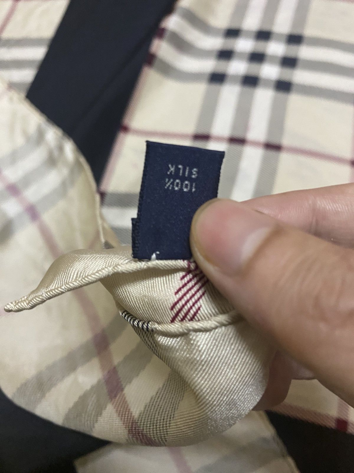 Burberry Burberry London Nova Check Silk Scarves Size ONE SIZE - 4 Thumbnail