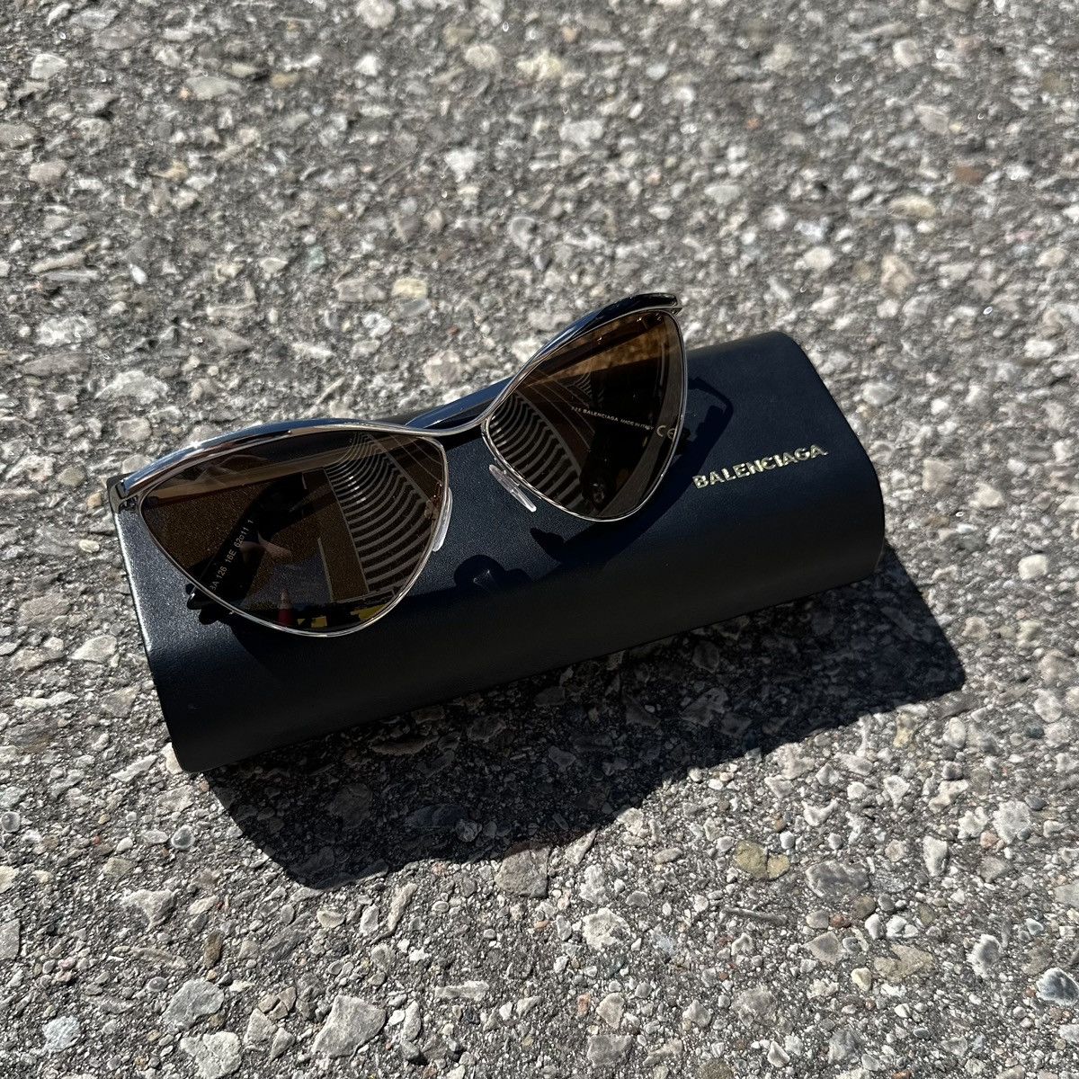 Balenciaga Balenciaga Cat Eye Sunglasses Size ONE SIZE - 1 Thumbnail
