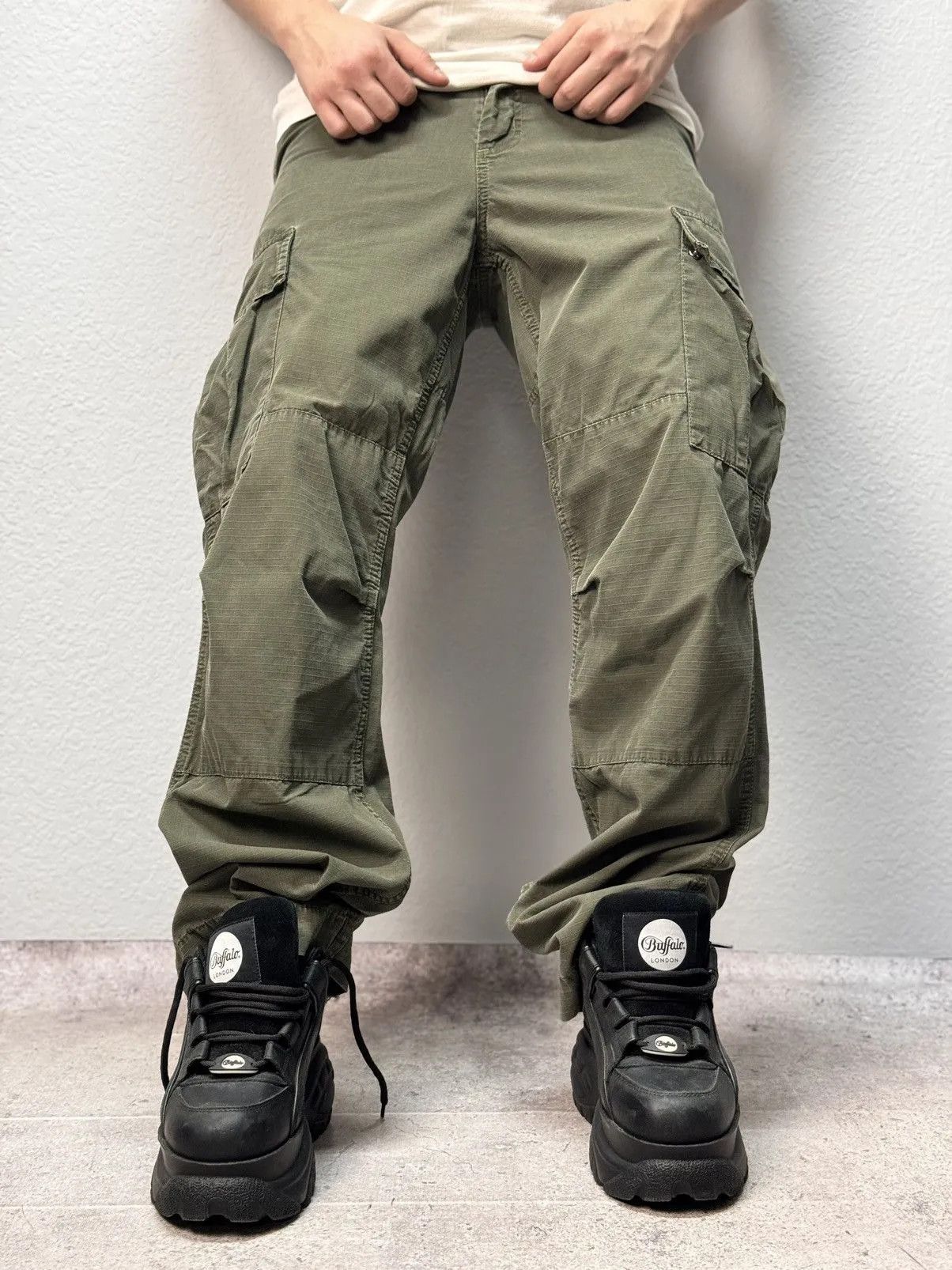 Carhartt Vintage Cargo Pants Double Knee Baggy Y2K Opium SK8 BONTAGE Size US 31 - 3 Thumbnail