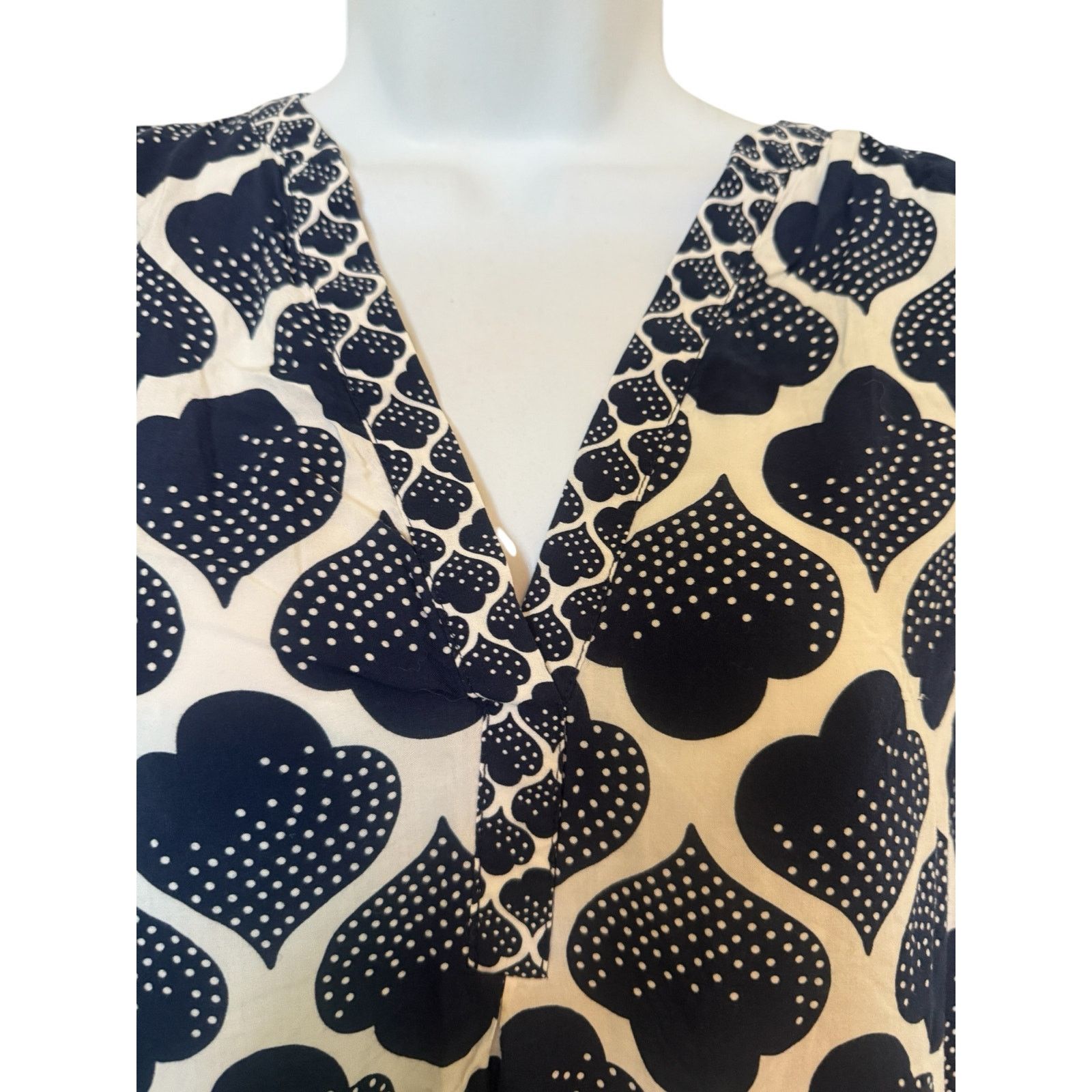 Boden Vintage Boden British Clothing White/Navy Geo Print Blouse Size S / US 4 / IT 40 - 8 Thumbnail