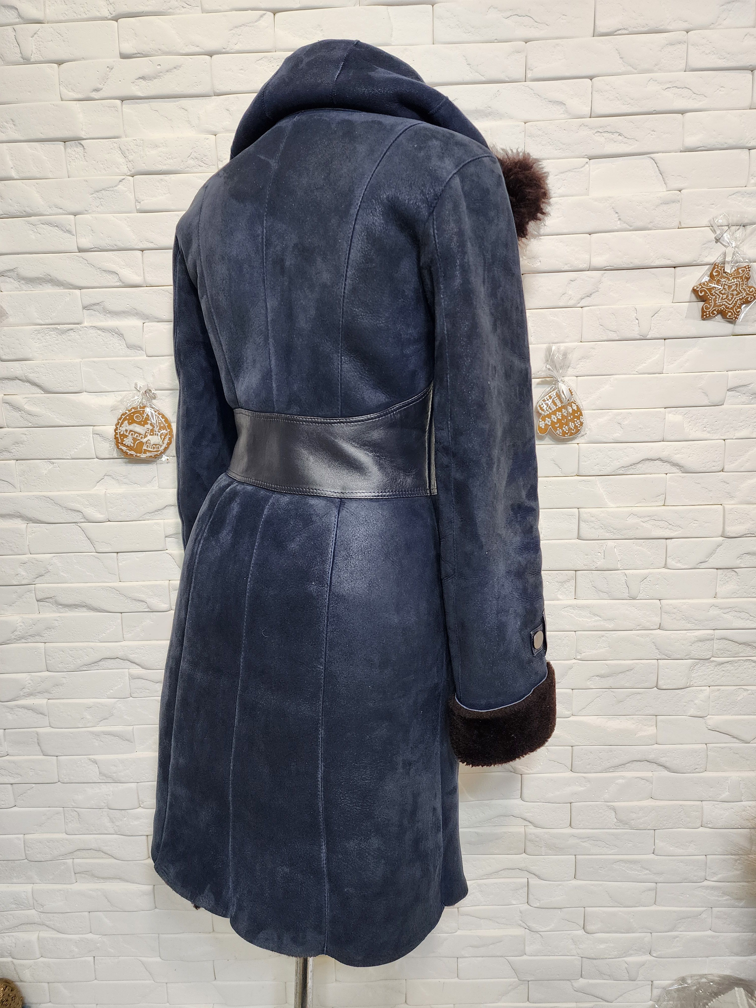 Furla Blue Sheepskin Coat: Genuine Fur Hood, Metal Zipper Size M / US 6-8 / IT 42-44 - 4 Thumbnail