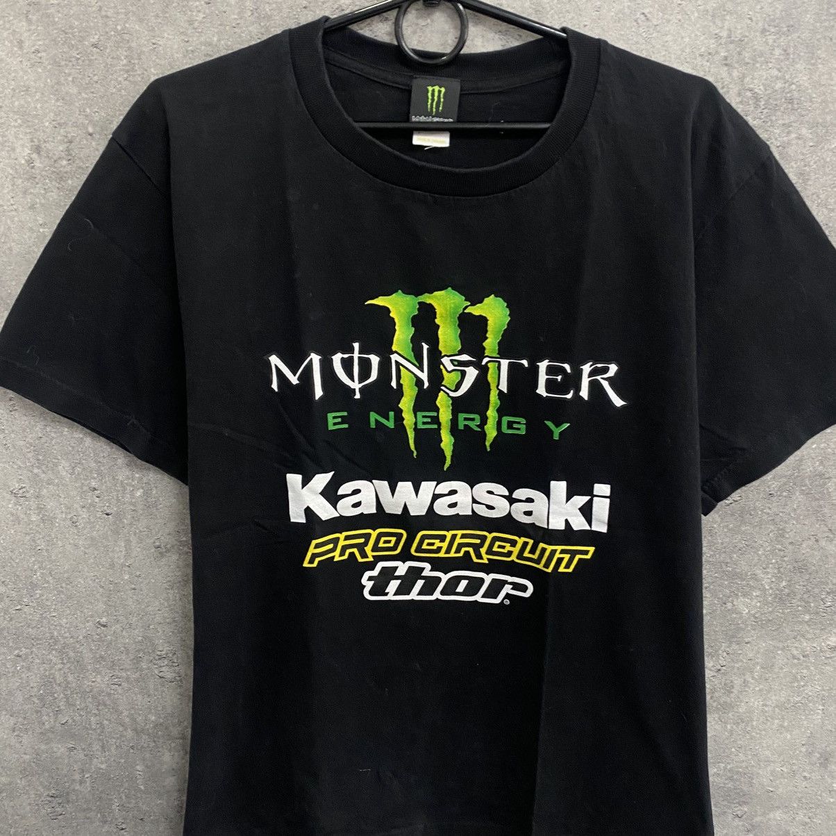 Vintage Vintage Kawasaki Monster Energy Racing Big Logo T-Shirt Size US L / EU 52-54 / 3 - 6 Thumbnail