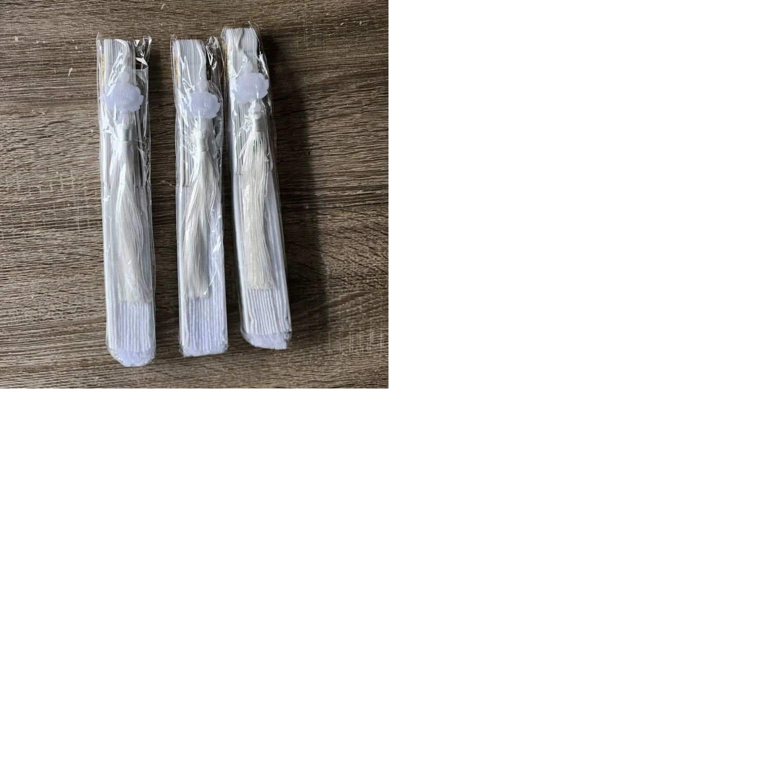 DANCER VINTAGE Hand Fan Plastic Abanico de Mano Bolsillo ole Dance White Floral Tassel LOT 3 Size ONE SIZE - 9 Thumbnail