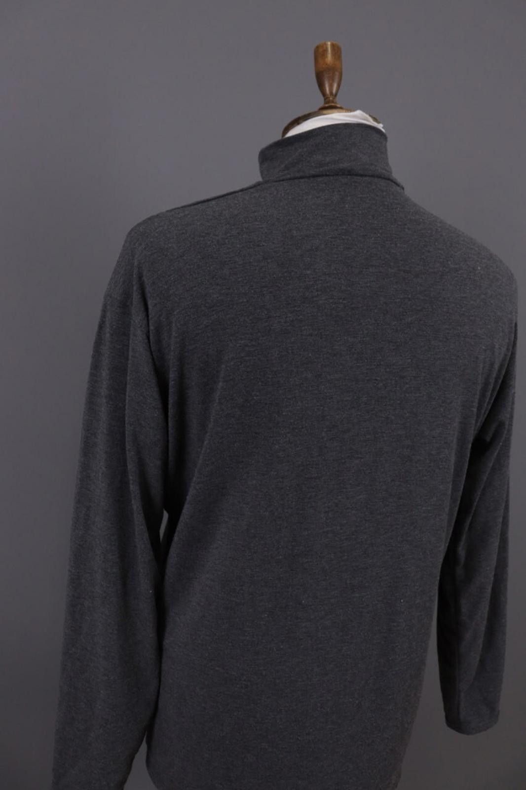 Patagonia Patagonia Capilene Gray Base Layer Pullover Size XL Size XL / US 12-14 / IT 48-50 - 11 Thumbnail