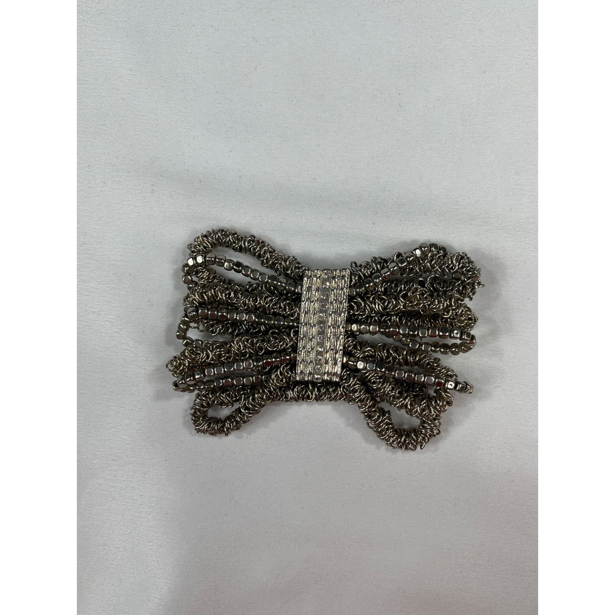 Vintage Vintage SKU 7890 Silver Tone Stretch Bracelet With Rhineston Size ONE SIZE - 4 Thumbnail