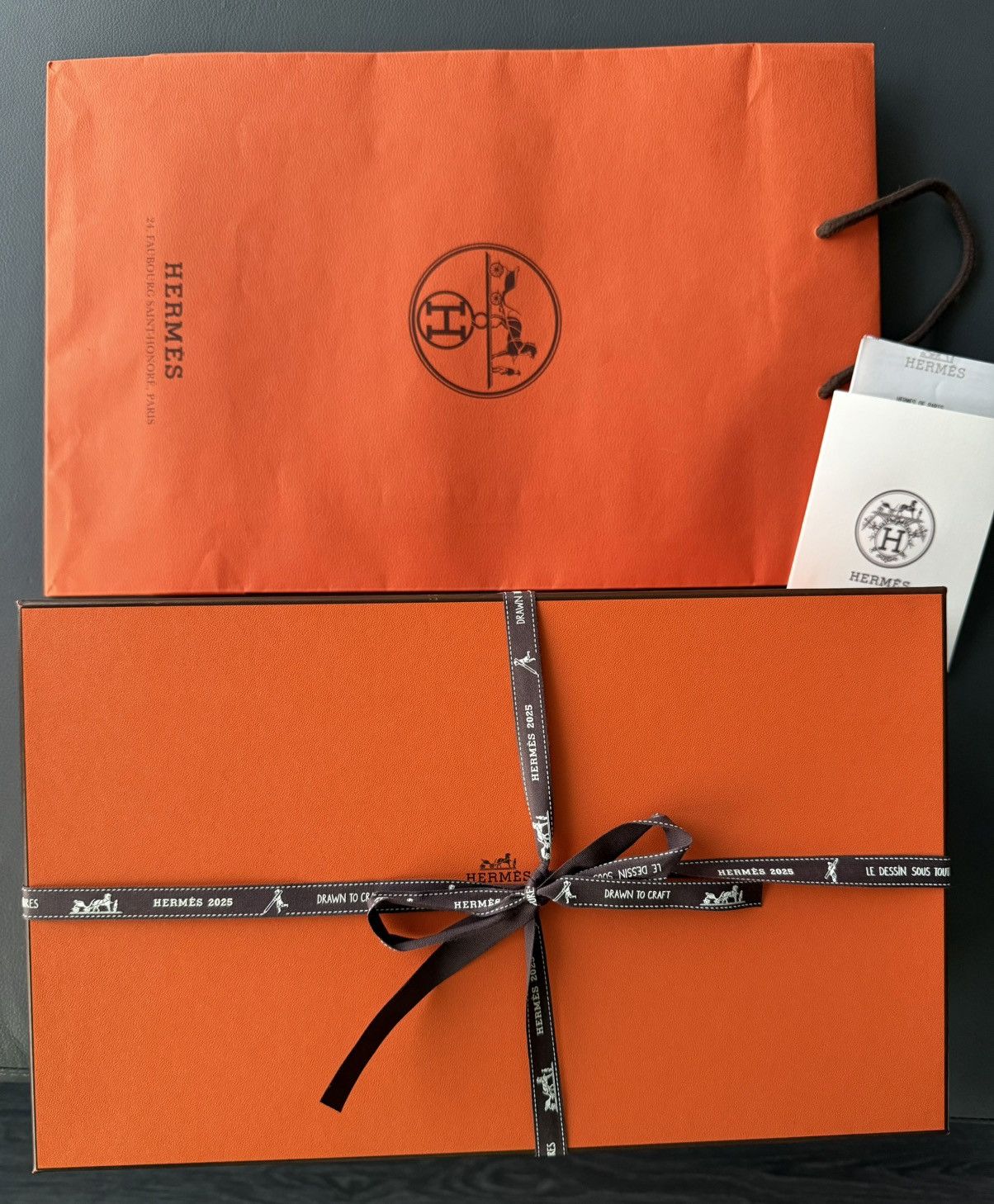 Hermes Brand New Hermes H Logo Leather Sneaker Full Set Size US 10.5 / EU 43-44 - 4 Thumbnail