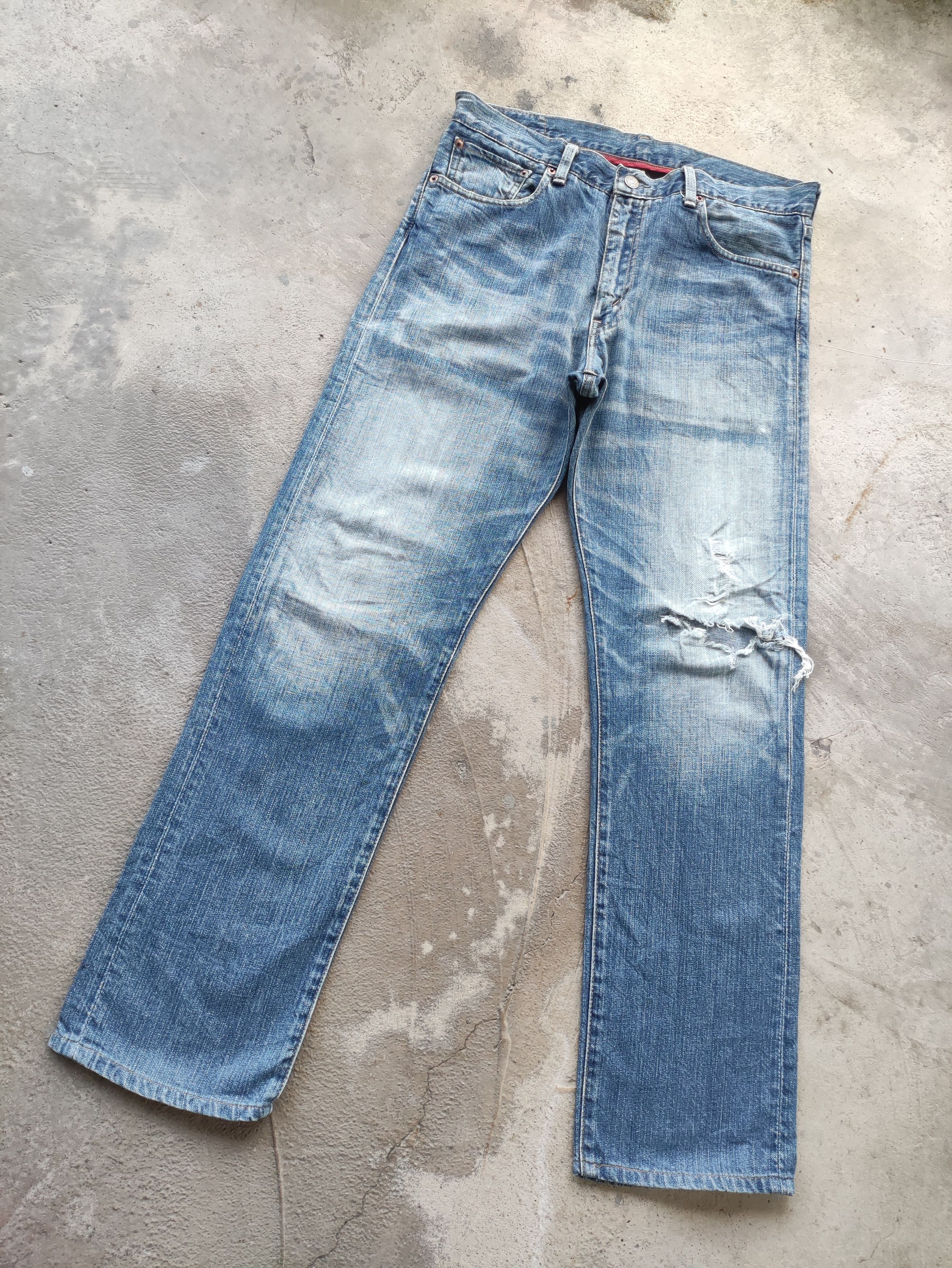 Levi's Vintage Levis 505 Japan Jean Distressed Faded Denim Size US 34 / EU 50 - 2 Thumbnail