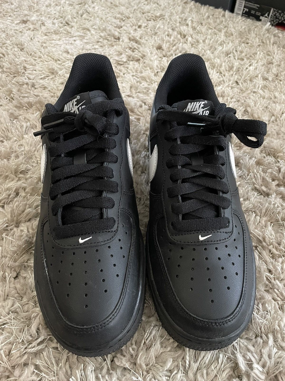 Nike Nike Air Force 1 Black White Size US 8 / EU 41 - 4 Thumbnail