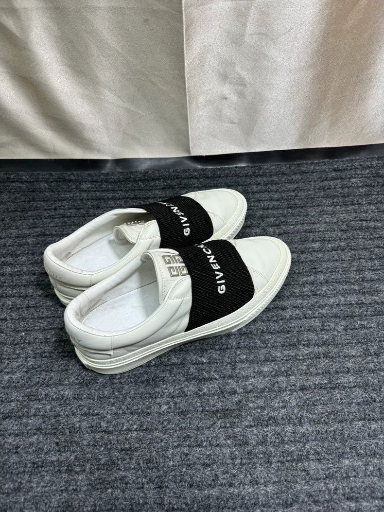 Givenchy Givenchy Men's Casual Sports Shoes Loafers Low-Top Sneaker Size US 7 / EU 40 - 2 Thumbnail