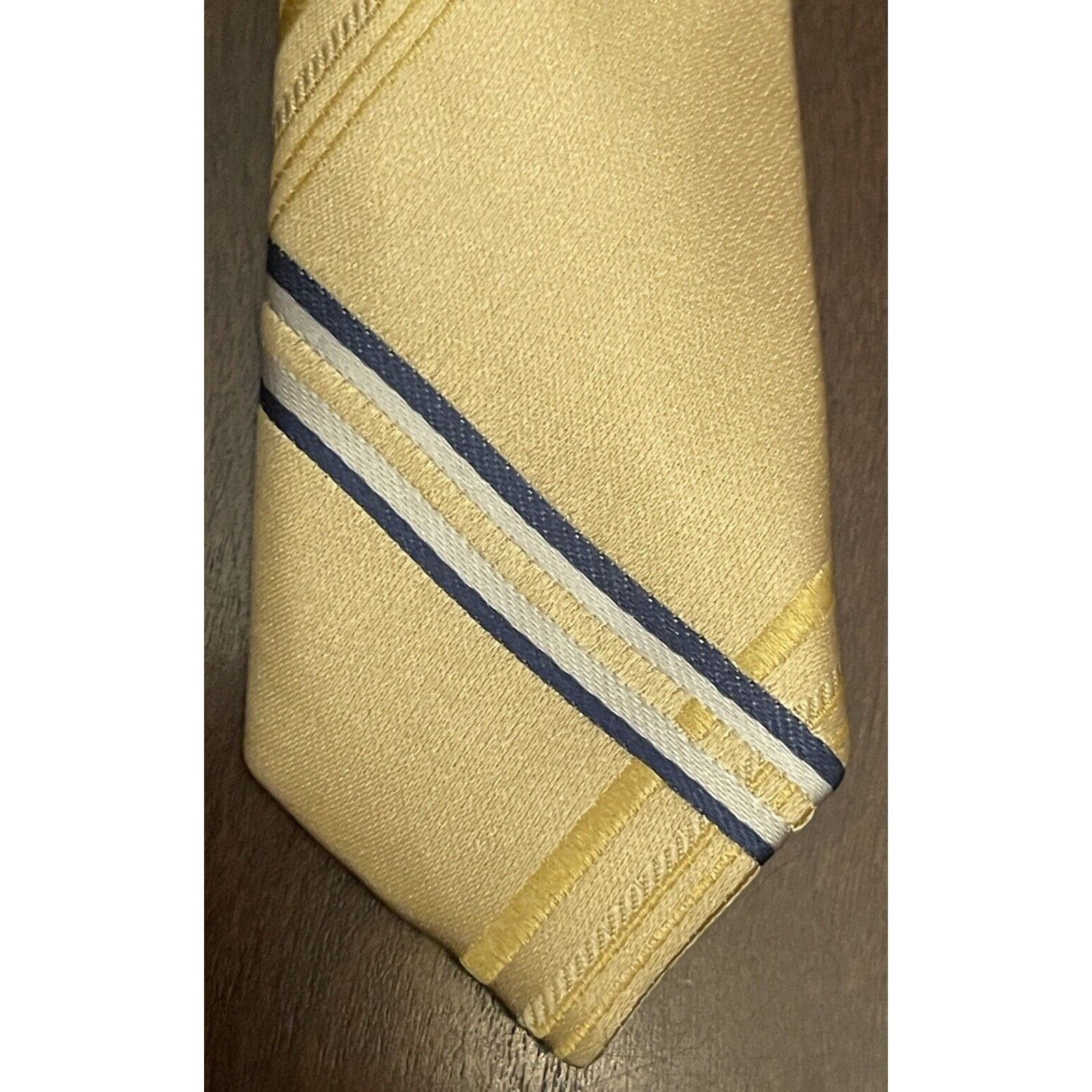 Jones New York Jones New York Gold Blue 100% Silk Made In China Size ONE SIZE - 6 Thumbnail