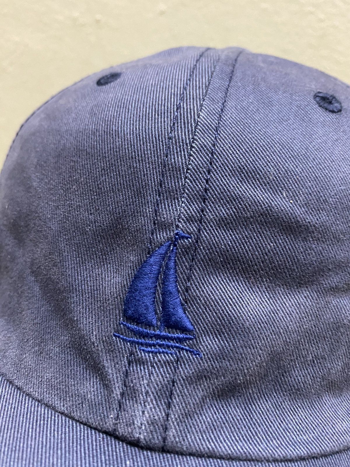 JW Anderson × Uniqlo Navy Blue JW Anderson Sailboat Unisex Cap Hat Strap Back Size ONE SIZE - 2 Thumbnail