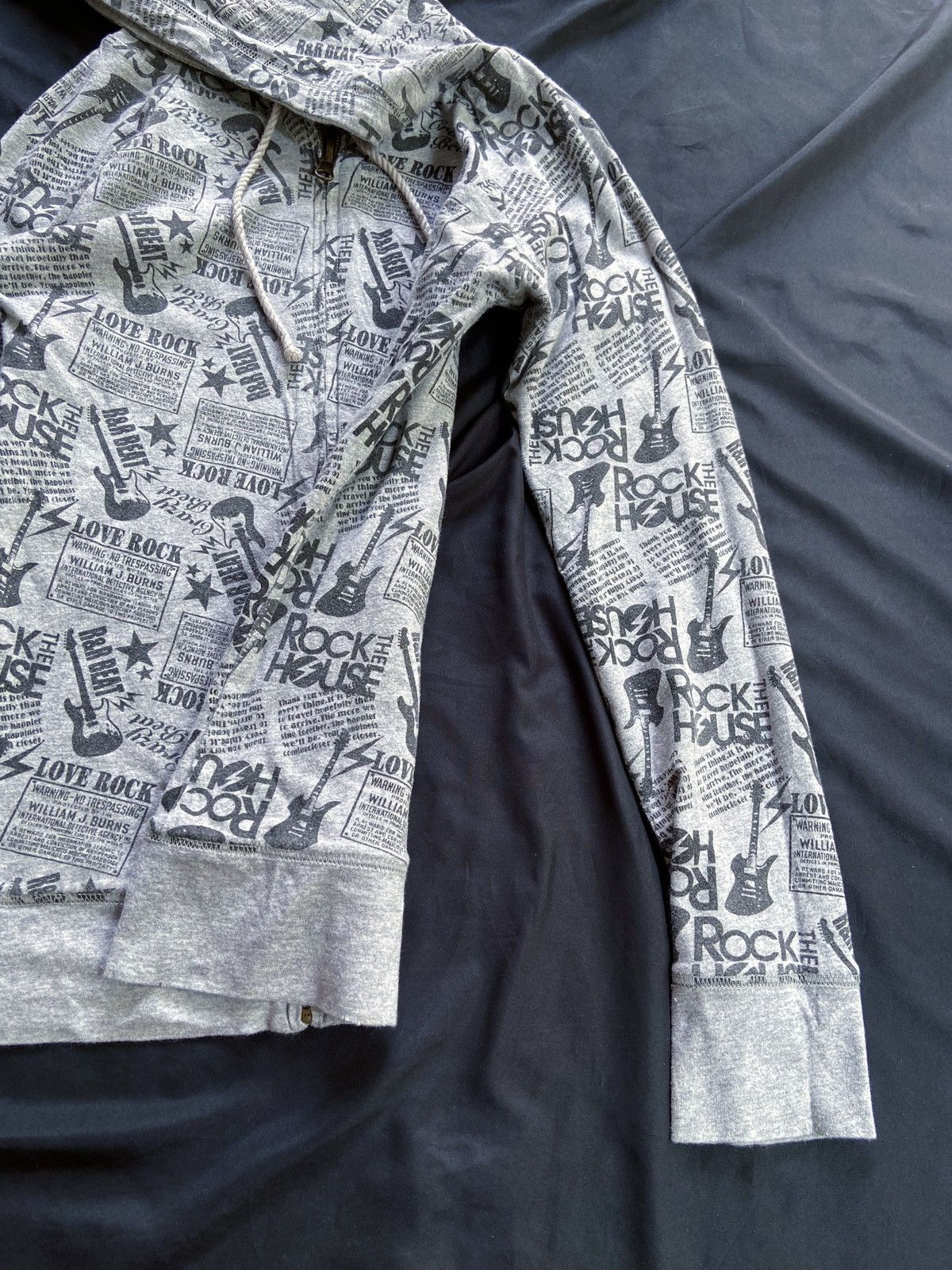 Isamu Katayama Backlash JAPANESE LOVE ROCK REVERSIBLE ZIP HOODIE Size US S / EU 44-46 / 1 - 20 Thumbnail