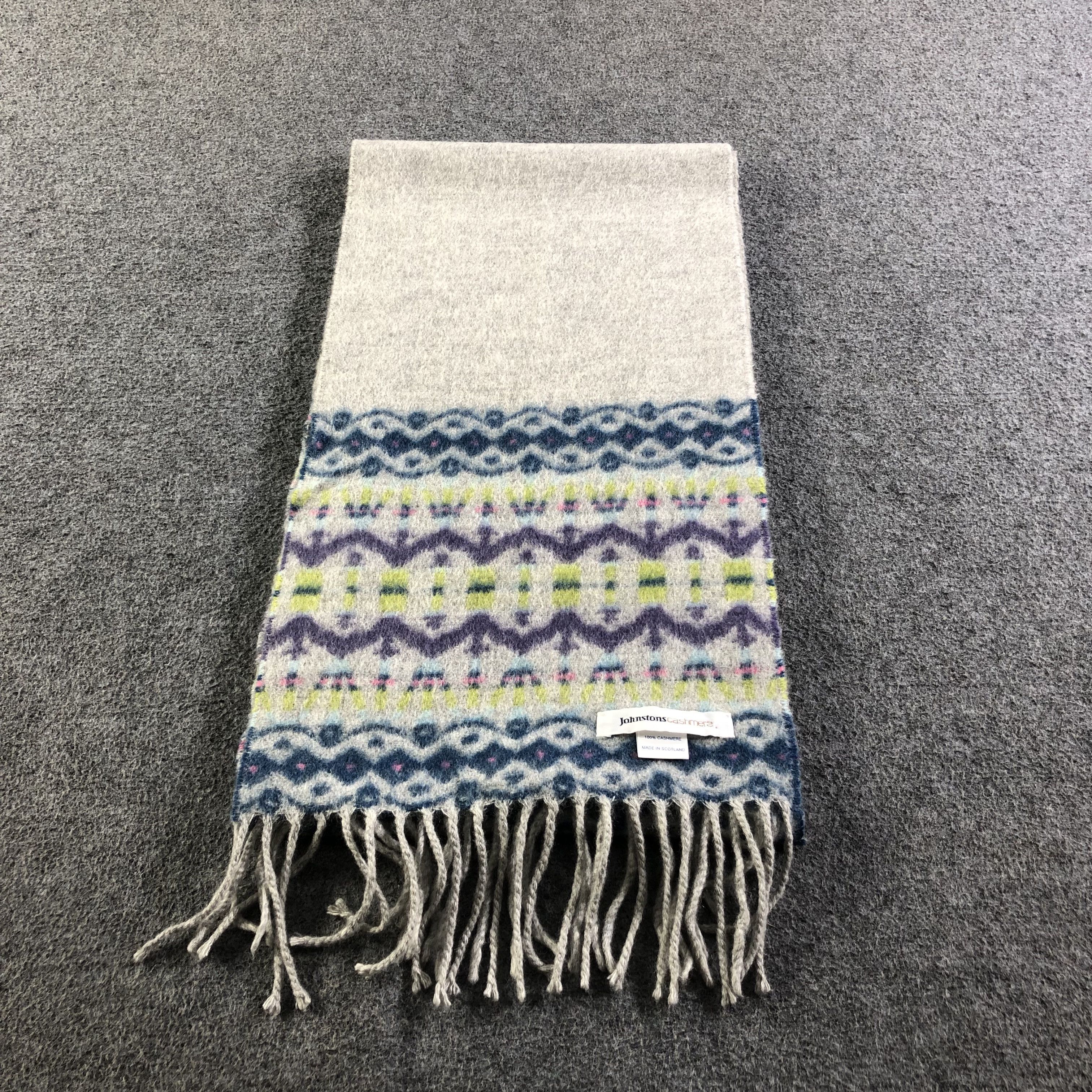 Johnstons Of Elgin Johnstons Of Elgin Cashmere Scarf Muffler Neckwear V2190 Size ONE SIZE - 3 Thumbnail