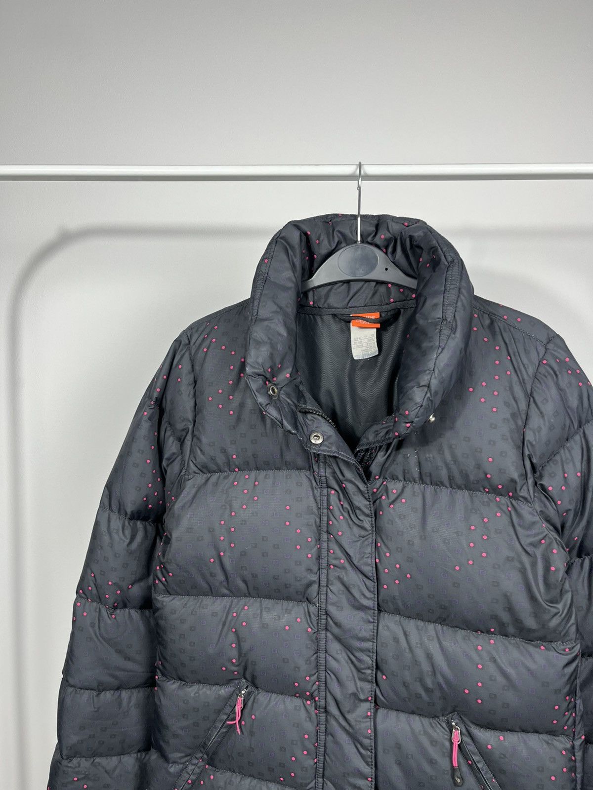 Nike Nike Athletic Dept Black Puffer Jacket Polka Dot Size S Size S / US 4 / IT 40 - 3 Thumbnail