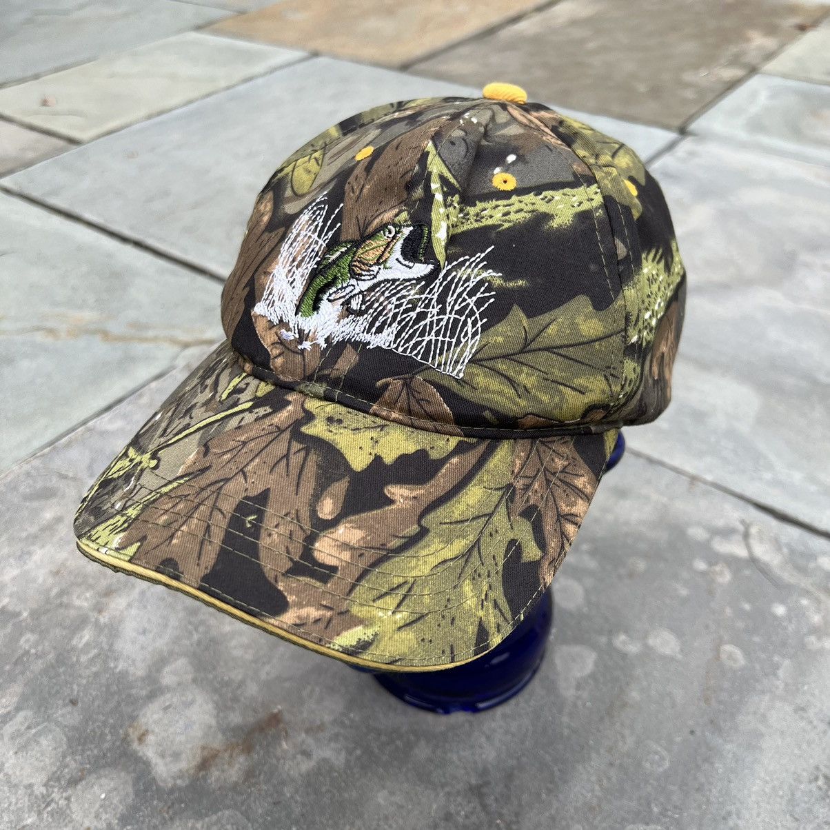 Vintage Vintage 90s Woodland Camo Fishing Embroidered Dad Hat Size ONE SIZE - 1 Thumbnail