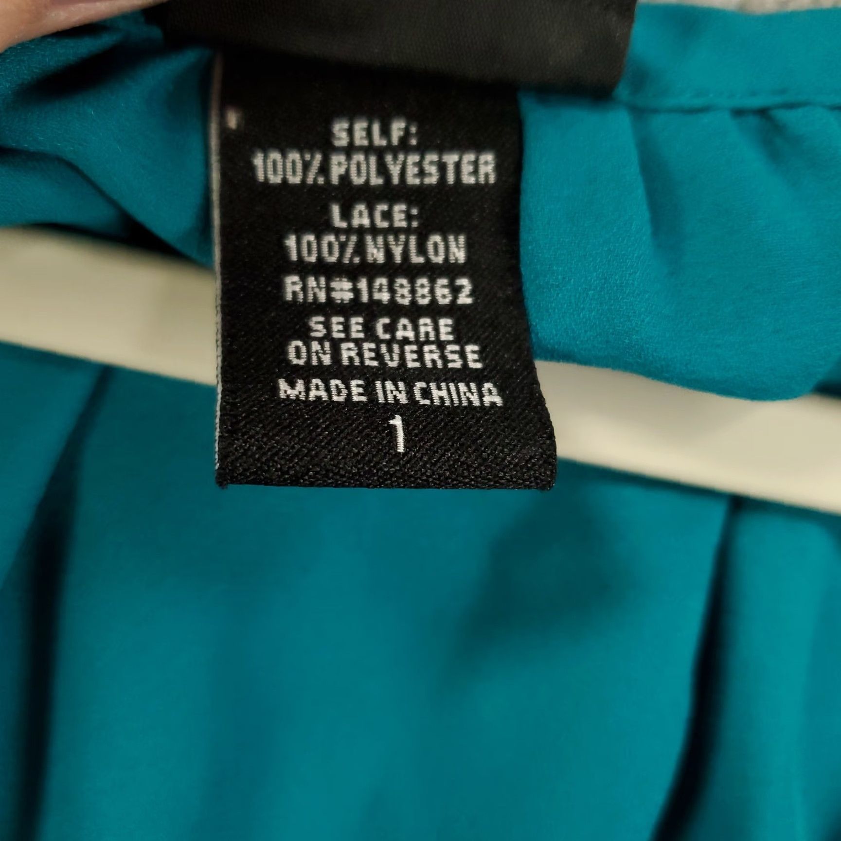 Torrid Torrid Blouse Womens 1X Blue Lace Shoulders Keyhole Neck Short Sleeve Shirt V-Neck Pullover Casual Party/Cocktail Travel Tunic Size XL / US 12-14 / IT 48-50 - 6 Thumbnail