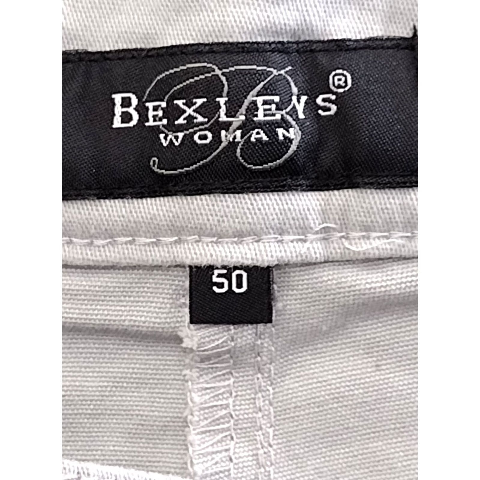 Vintage Bexley's Woman Cotton Relaxed Chino Long Shorts Classic White Size 50 Size 36" / US 14 / IT 50 - 5 Thumbnail