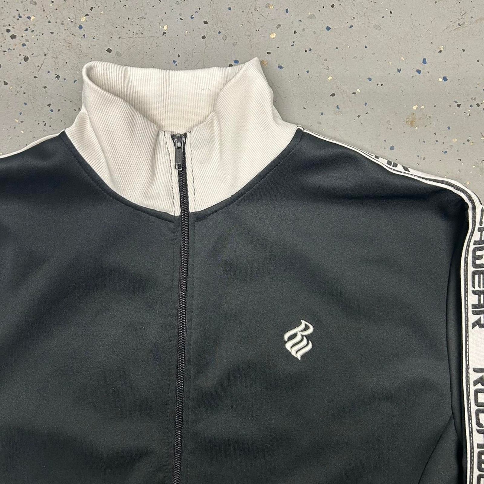 Rocawear Y2K Black Rocawear zip-up track jacket Size US XL / EU 56 / 4 - 2 Thumbnail