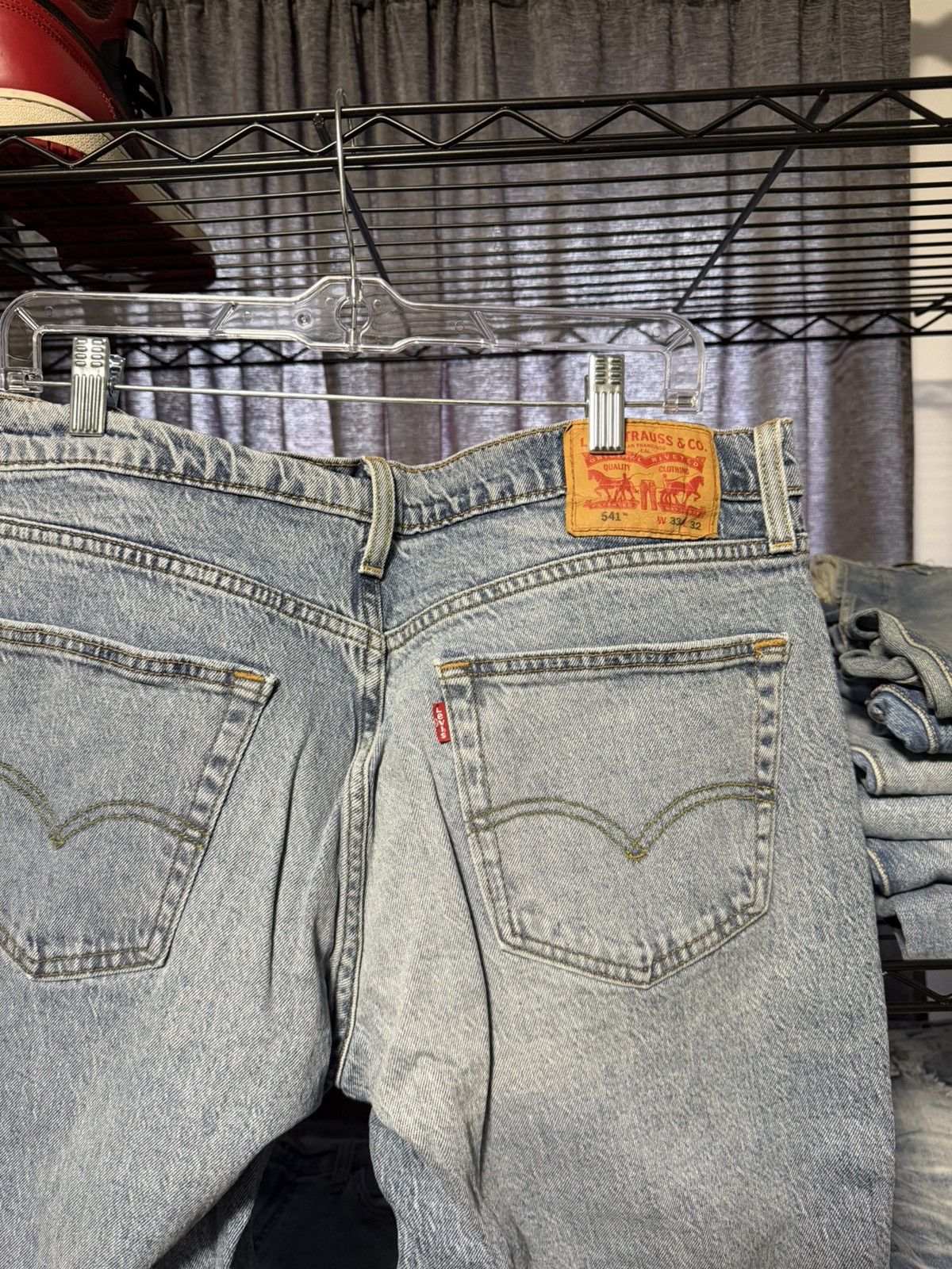 Levi's Levi’s 541 Original Zipper Fly Faded Washed Distressed 33x32 Size US 33 - 3 Thumbnail