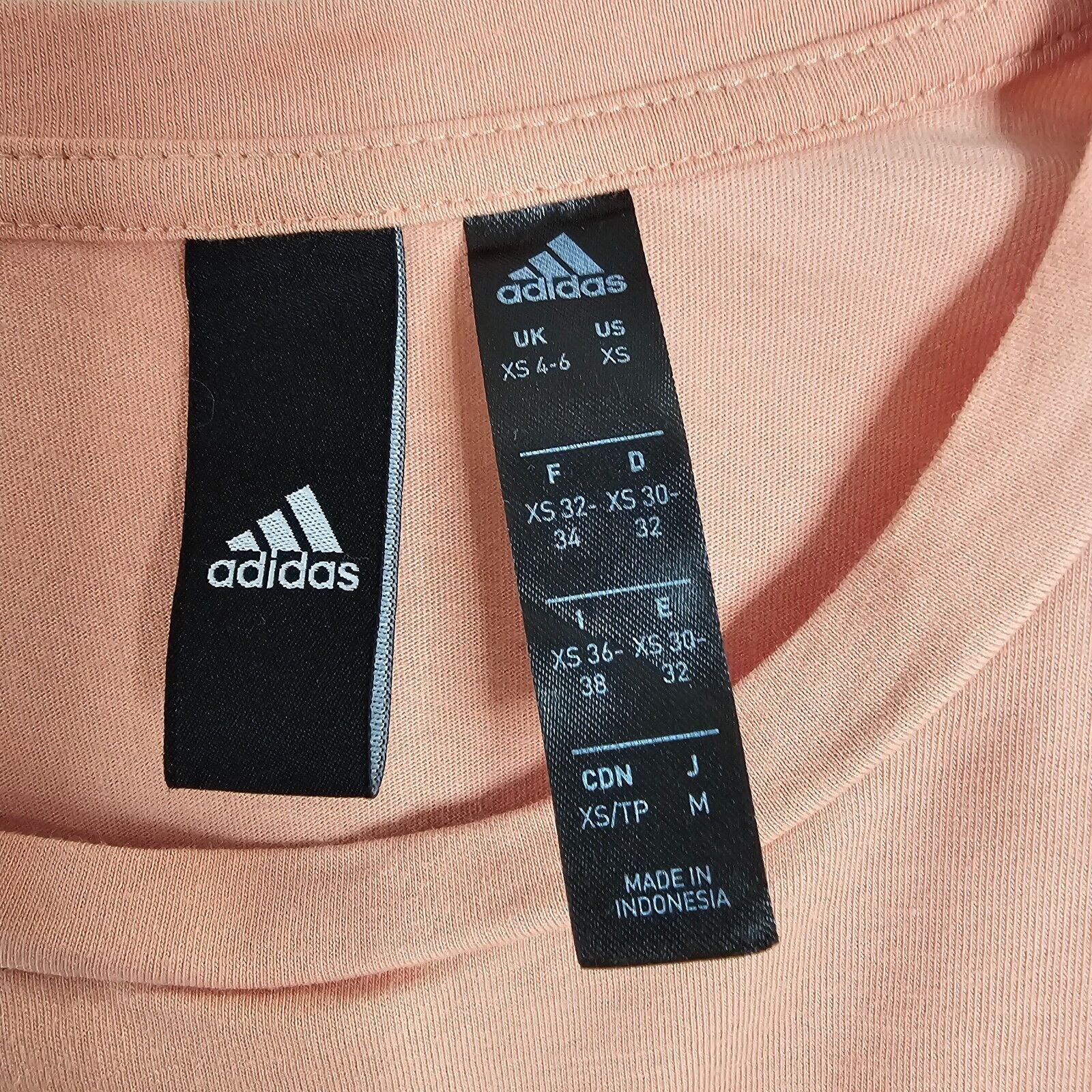 Adidas Adidas Peach Boyfriend Short Sleeve Crew Crop Tee XS Size XS / US 0-2 / IT 36-38 - 4 Thumbnail