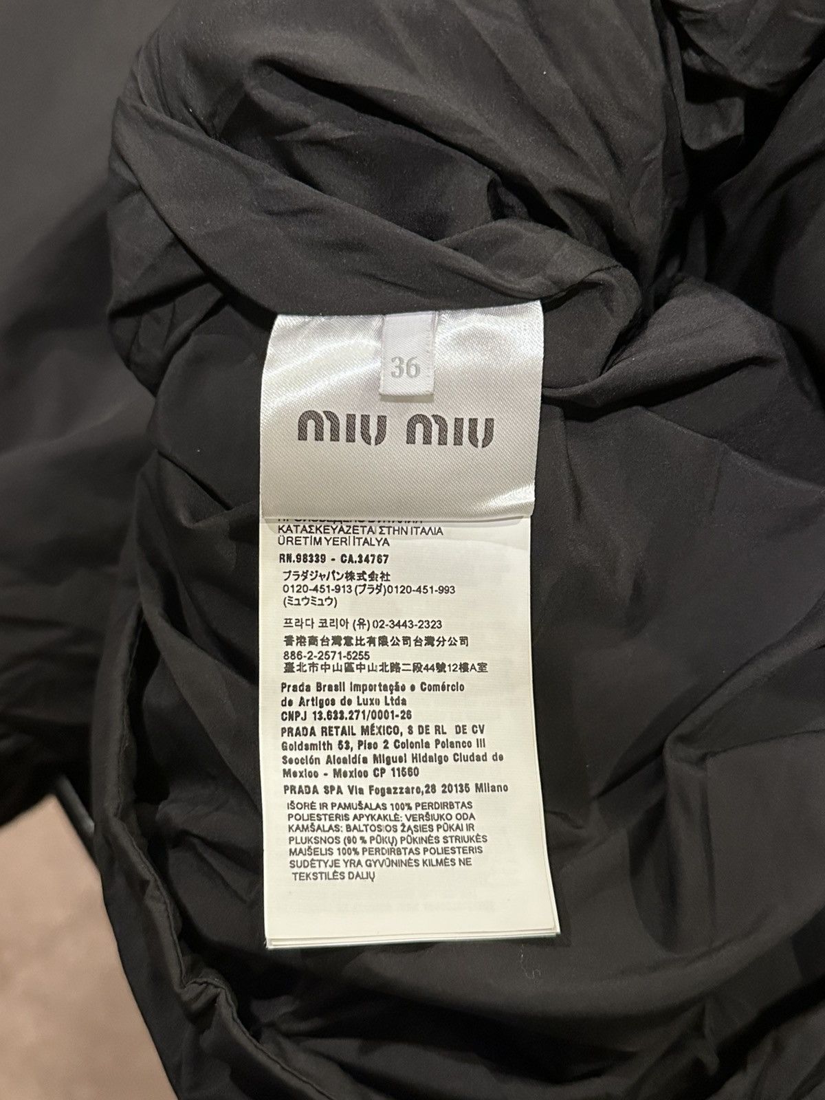 Miu Miu Miu Miu Technical Ponge Cropped Down Puffer Padded Jacket Size S / US 4 / IT 40 - 15 Thumbnail