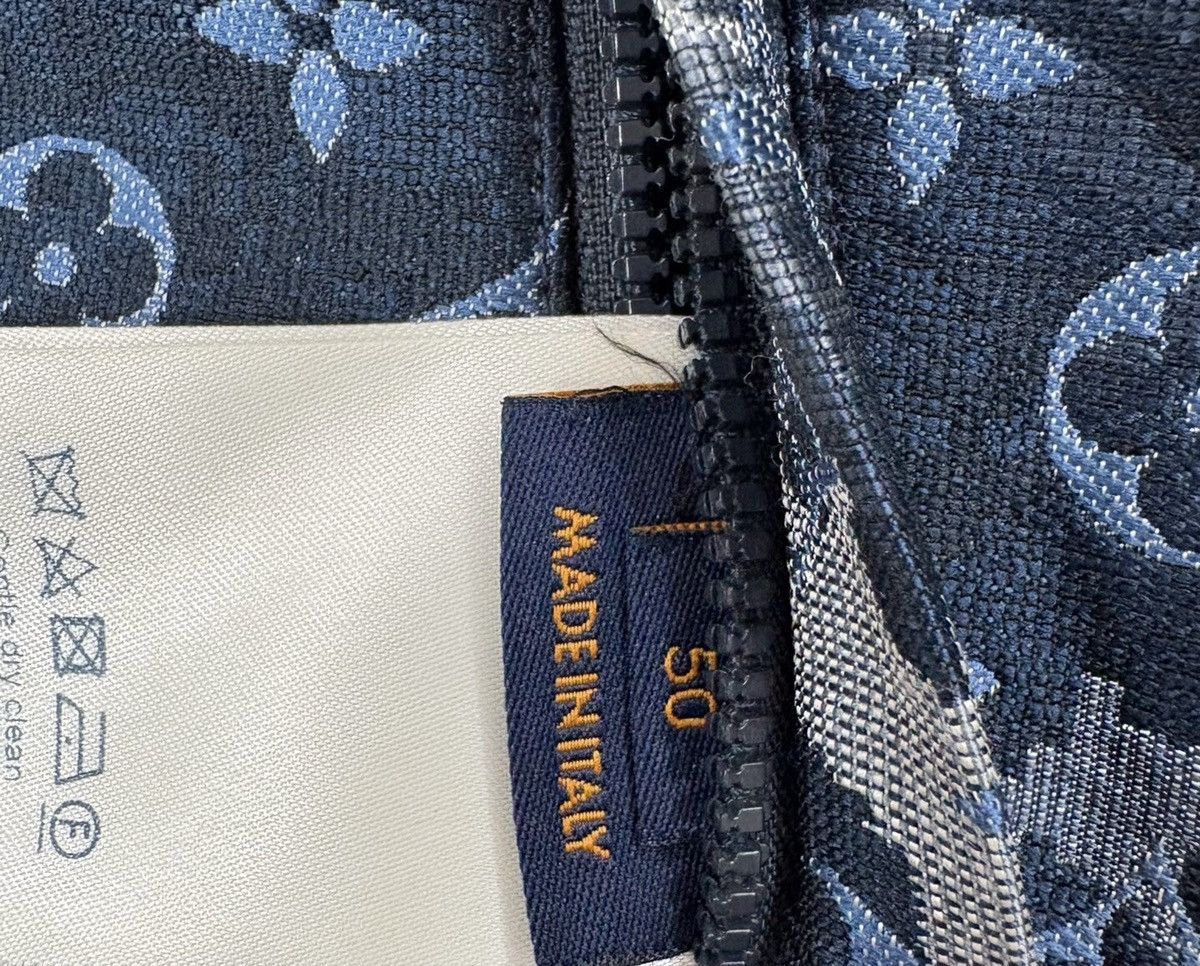 Louis Vuitton Louis Vuitton 50 Tapestry Monogram Windbreaker Hoodie Jacket Size US M / EU 48-50 / 2 - 8 Thumbnail