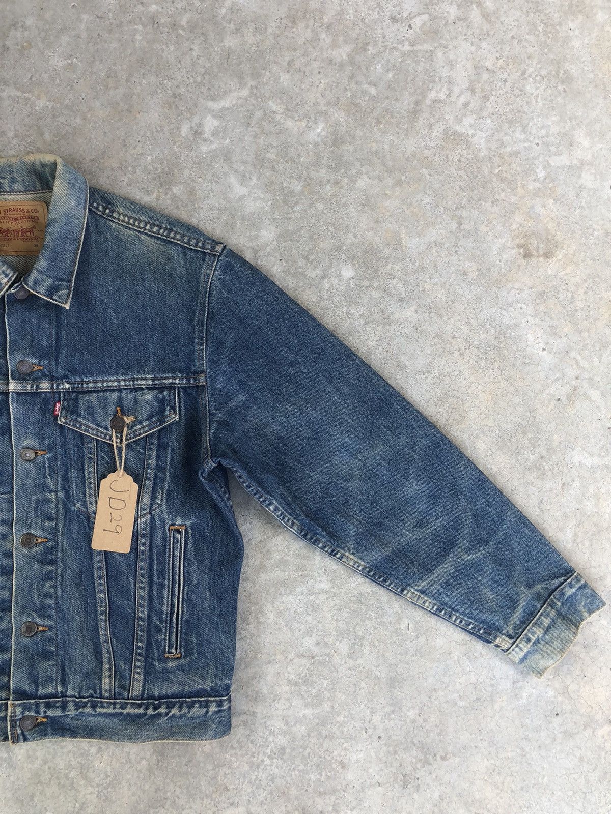 Levi's Vintage 80’s Levi’s Denim Jacket Distressed Stone Wash Size US M / EU 48-50 / 2 - 5 Thumbnail