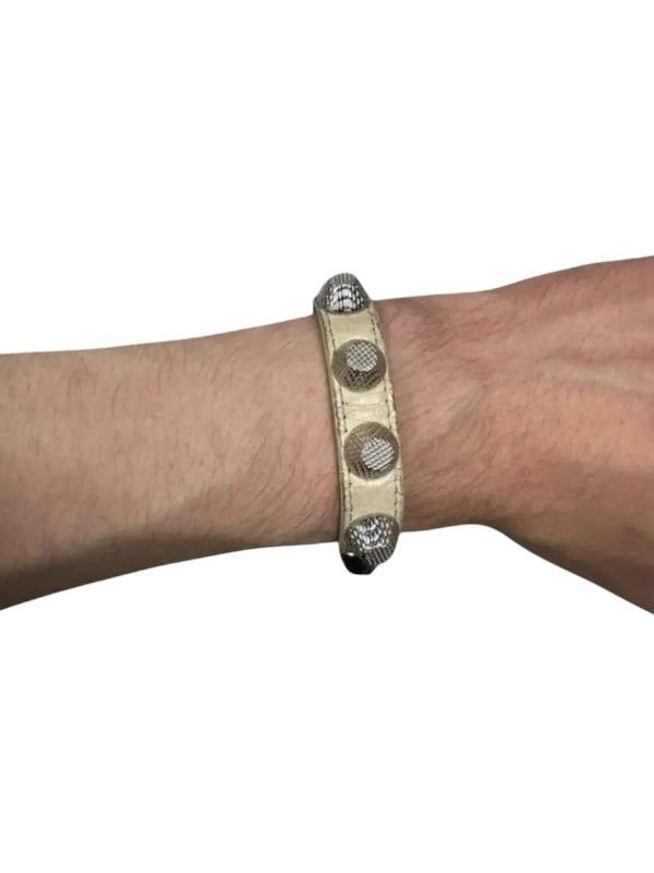 Balenciaga Balenciaga Beige Leather Giant Stud Arena Bracelet Size ONE SIZE - 3 Thumbnail