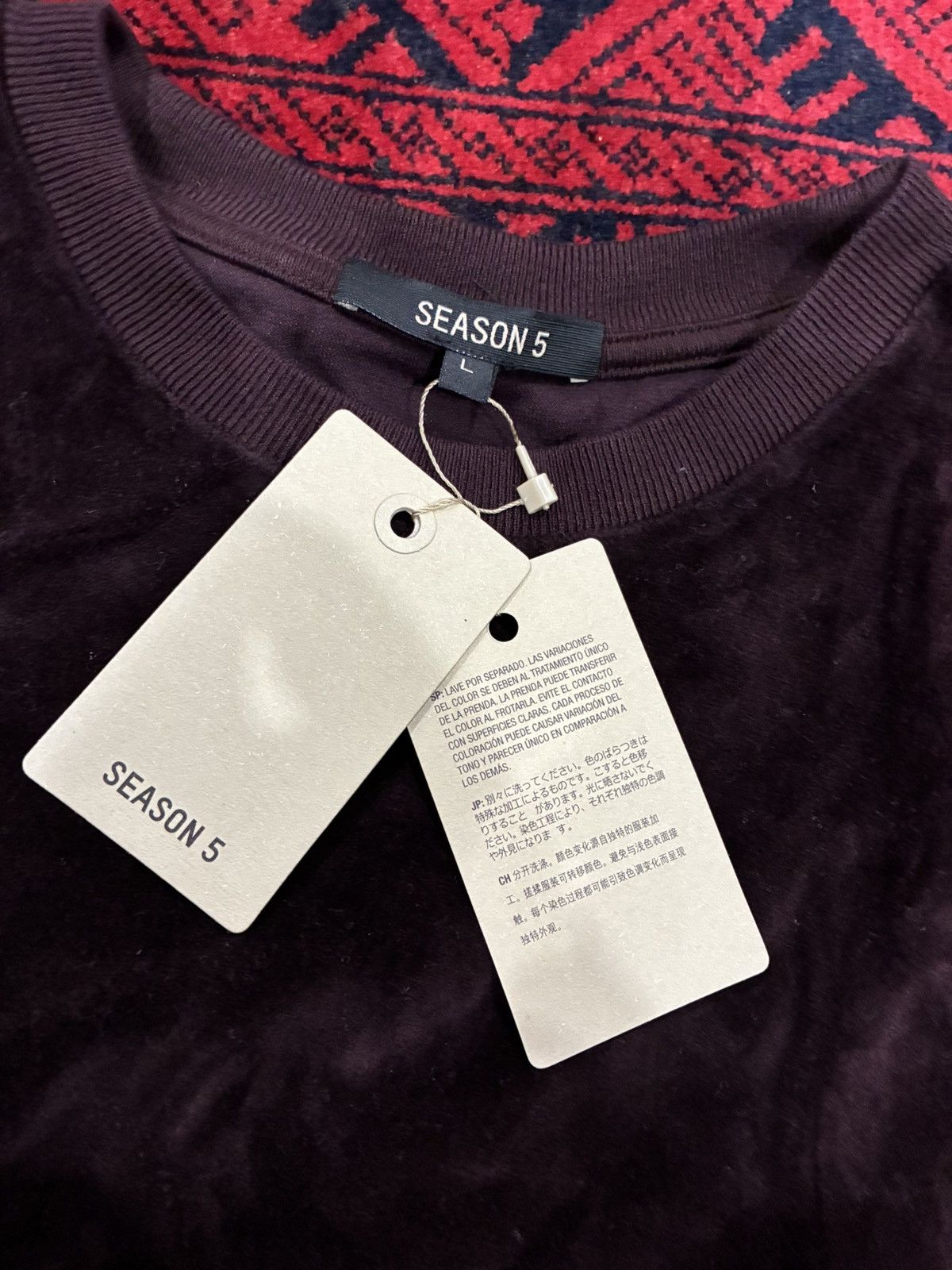 Yeezy Yeezy Season 5 Velour Crest Crewneck Size US L / EU 52-54 / 3 - 2 Thumbnail