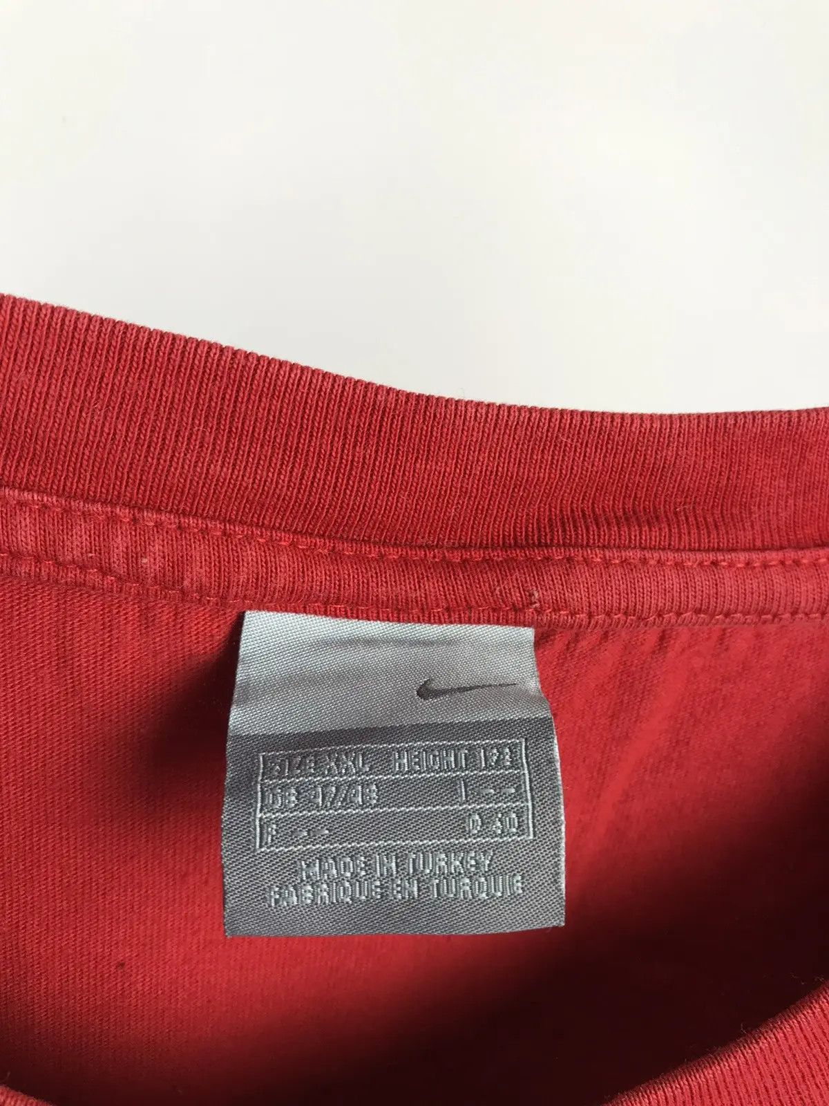 Nike Nike vintage T-shirt embroidered logo swoosh size XXLARGE Size US XXL / EU 58 / 5 - 3 Thumbnail