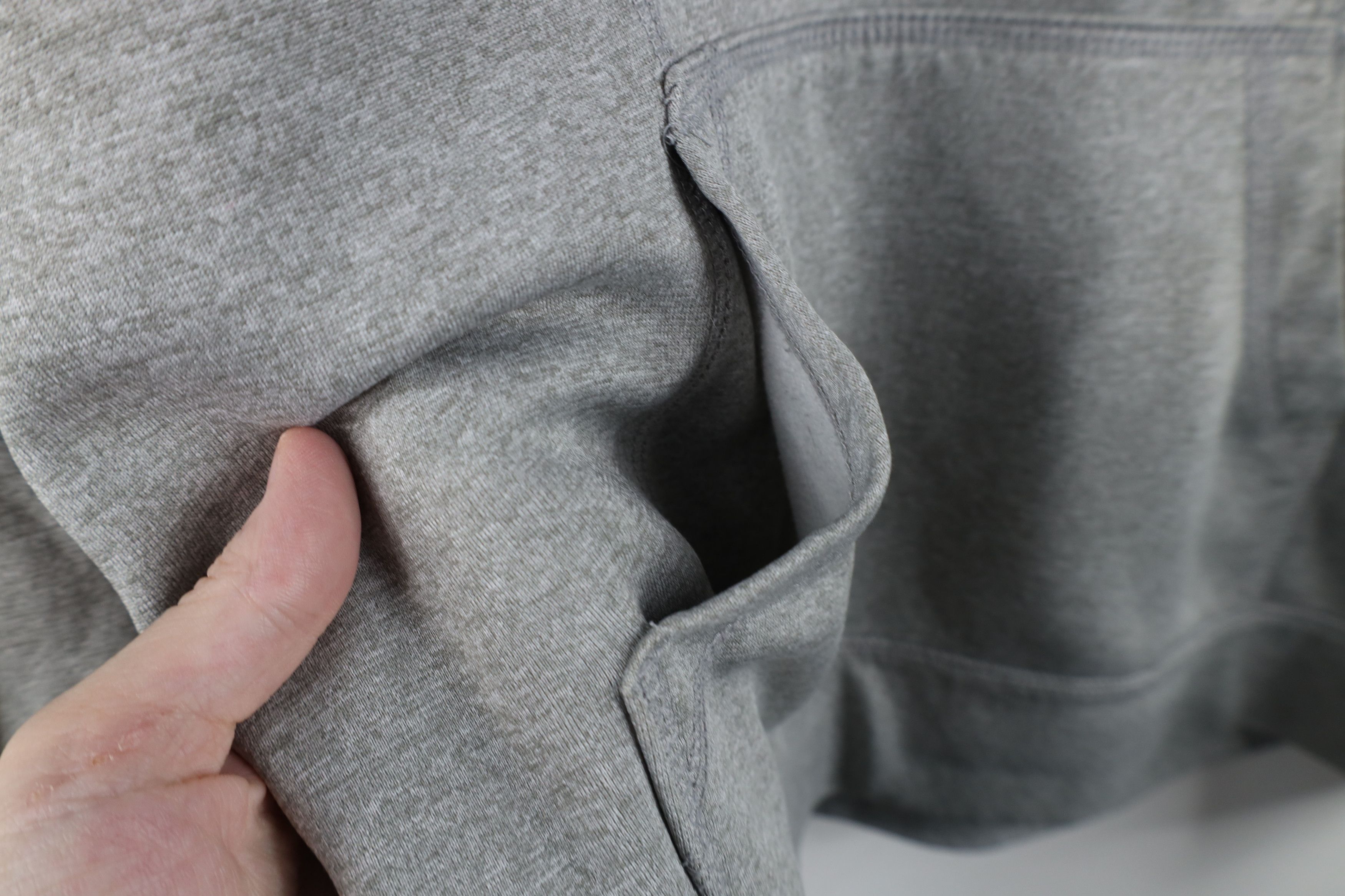 Carhartt Vintage Y2K Carhartt Spell Out Big Logo Hoodie Gray Size L / US 10 / IT 46 - 9 Thumbnail