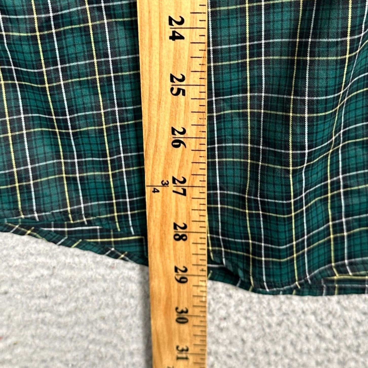 UNTUCKit UNTUCKit Shirt Mens XL Green Slim Fit Button Up Plaid Long Sleeve Casual Business Travel Button-Up Logo Size US XL / EU 56 / 4 - 6 Thumbnail