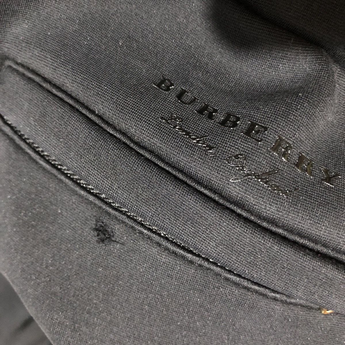 Burberry BURBERRY SWEATPANT BLACK ON BLACK fit 34-36 Size US 34 / EU 50 - 14 Thumbnail
