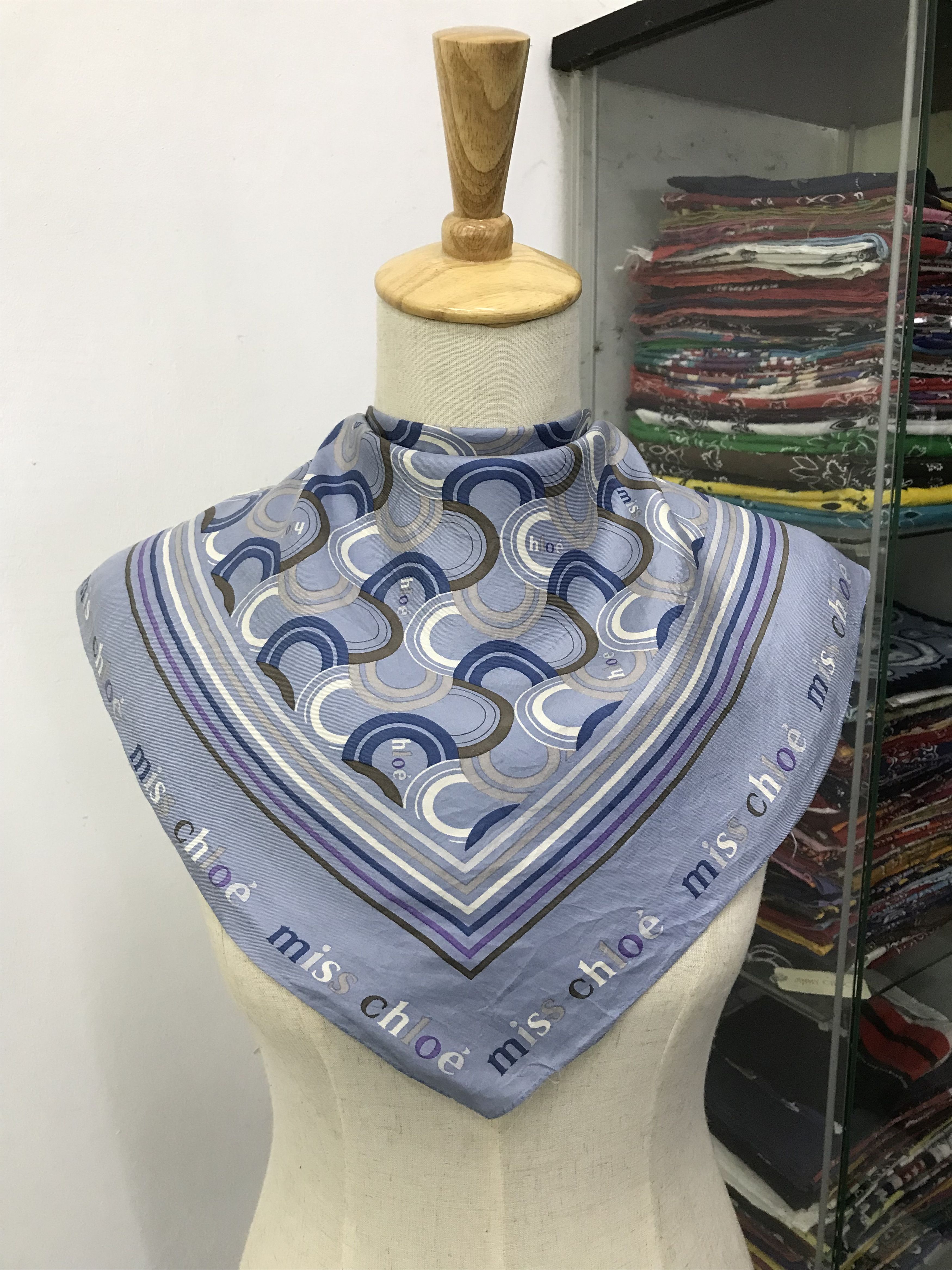Chloe × Vintage Vintage Chloe Silk Scarf - S2636 Size ONE SIZE - 5 Thumbnail