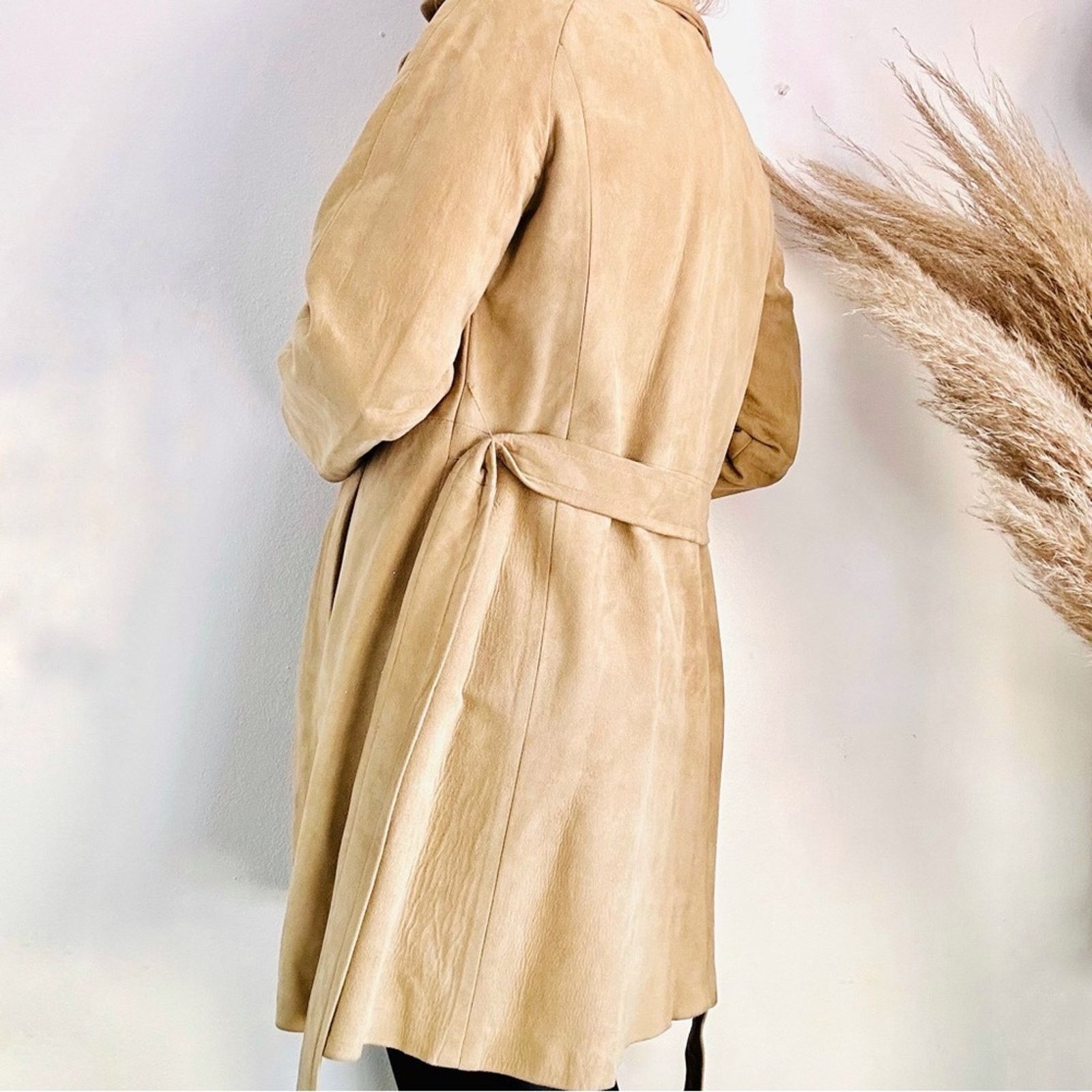 Vintage VINTAGE Beige Tan Camel Suede Leather Trench Coat Tie Jacket Size M / US 6-8 / IT 42-44 - 2 Thumbnail